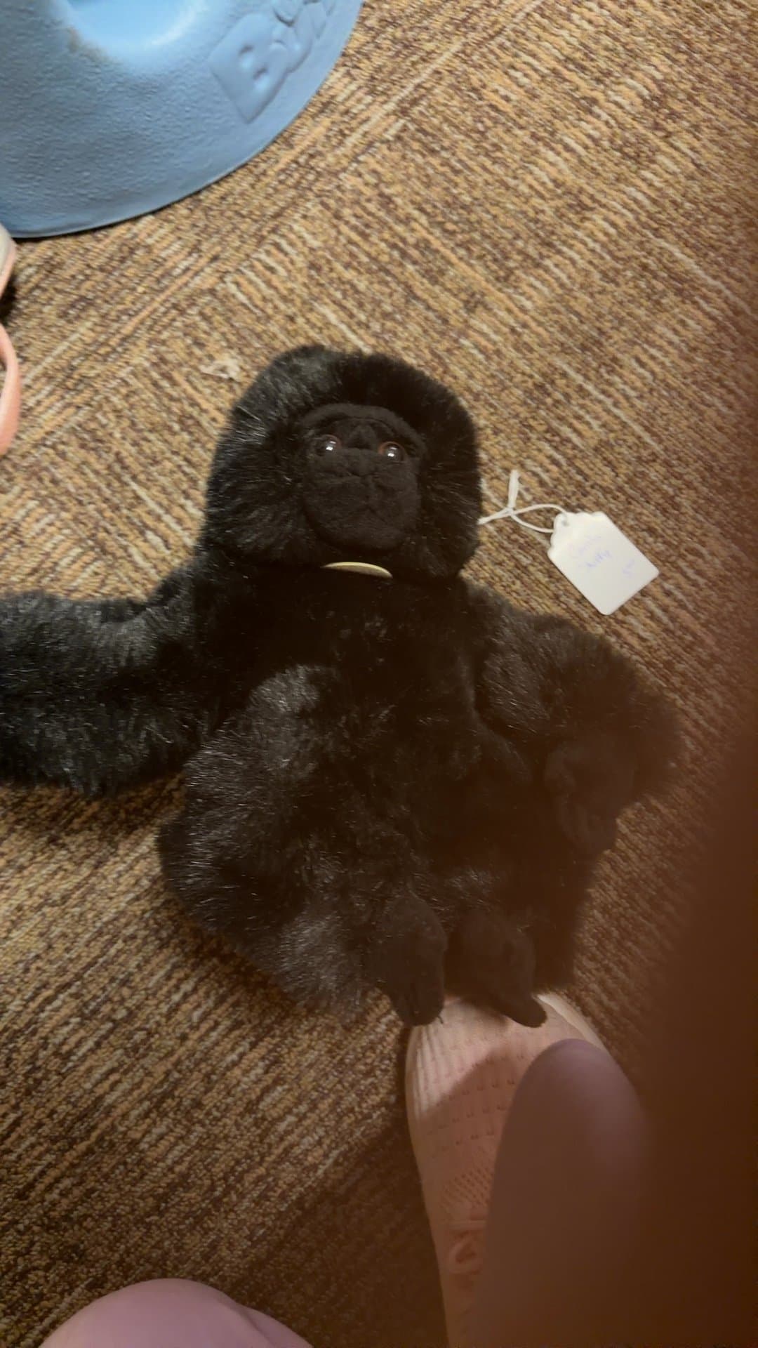 Plush Gorilla Toy - Image 1