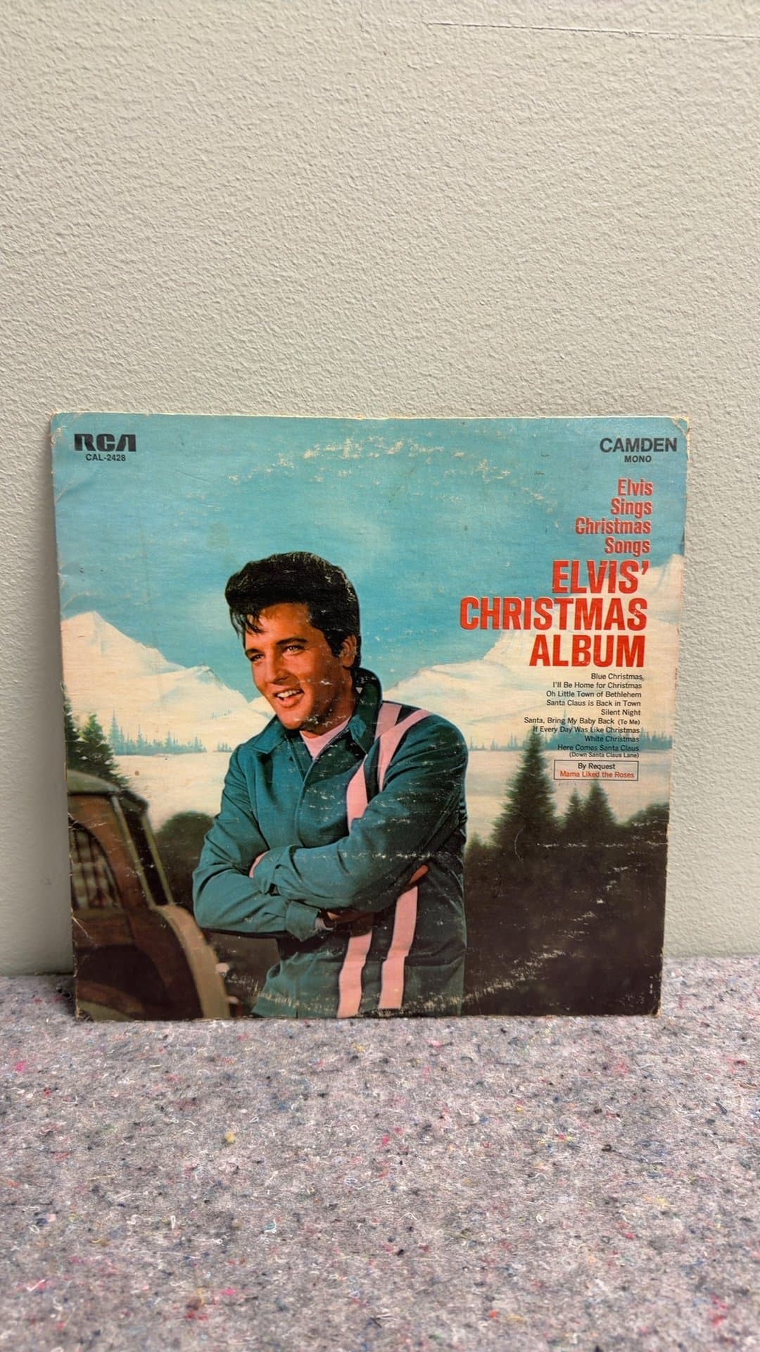 Elvis' Christmas Album Vinyl Record - Image 1