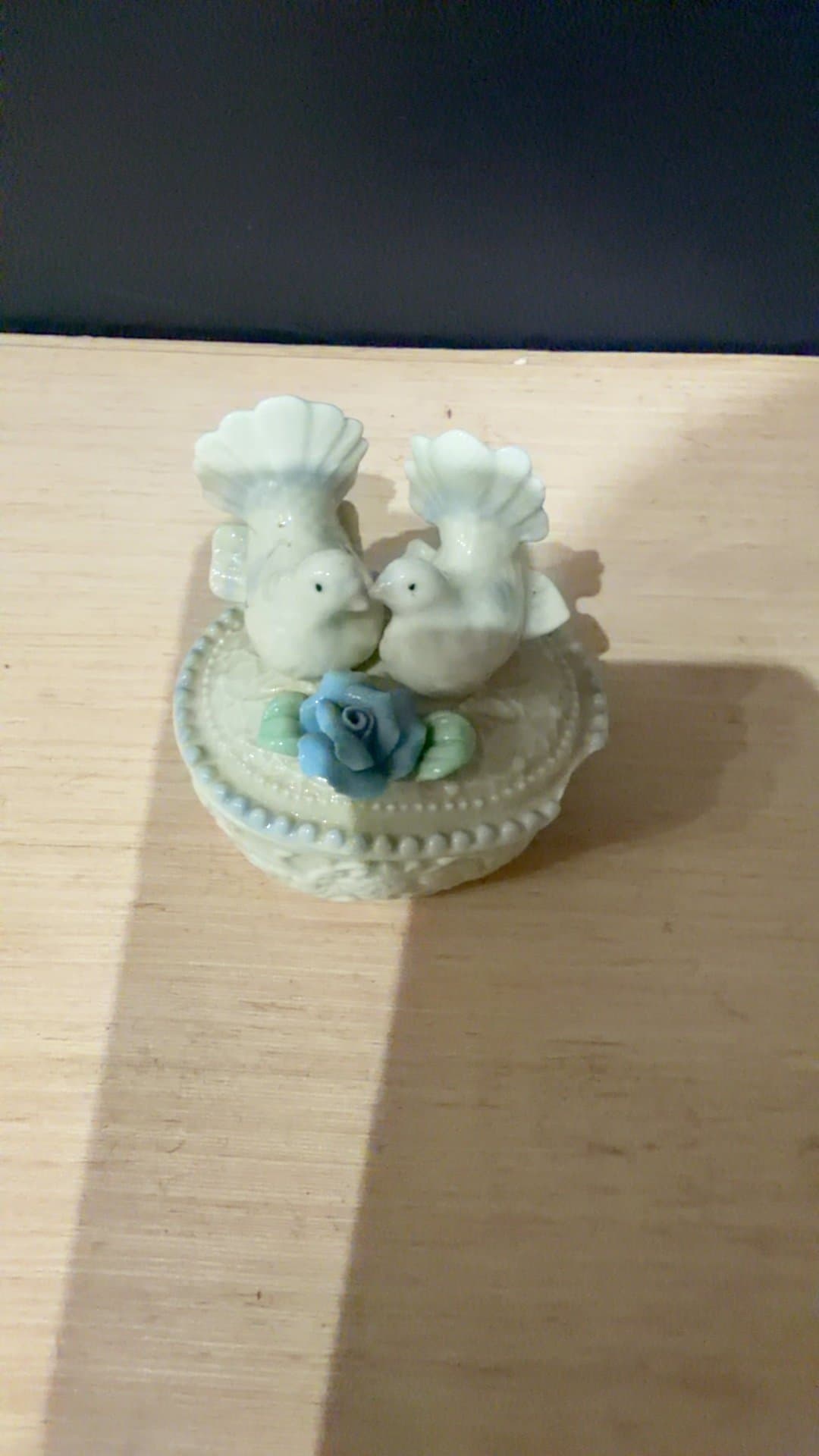 Porcelain Lovebirds Trinket Box- chipped - Image 1