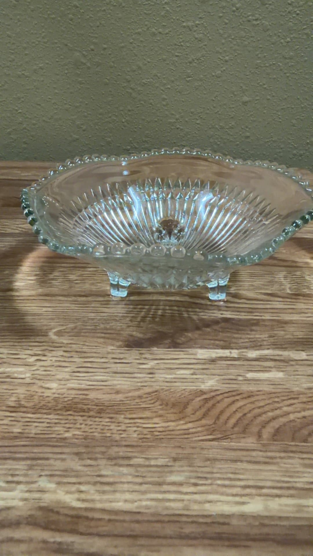 Jeannette Glass Co. 3 Footed Anniversary Pattern bowl - Image 1