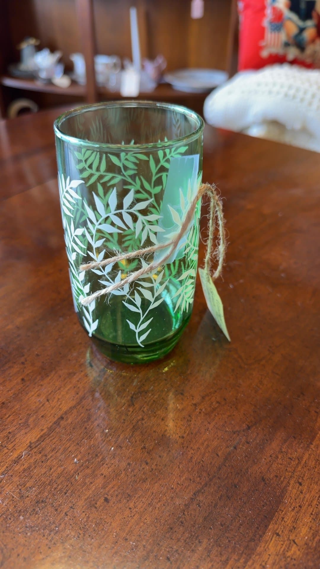 Vintage Green Tumbler with Raised White Fern Design - Image 1