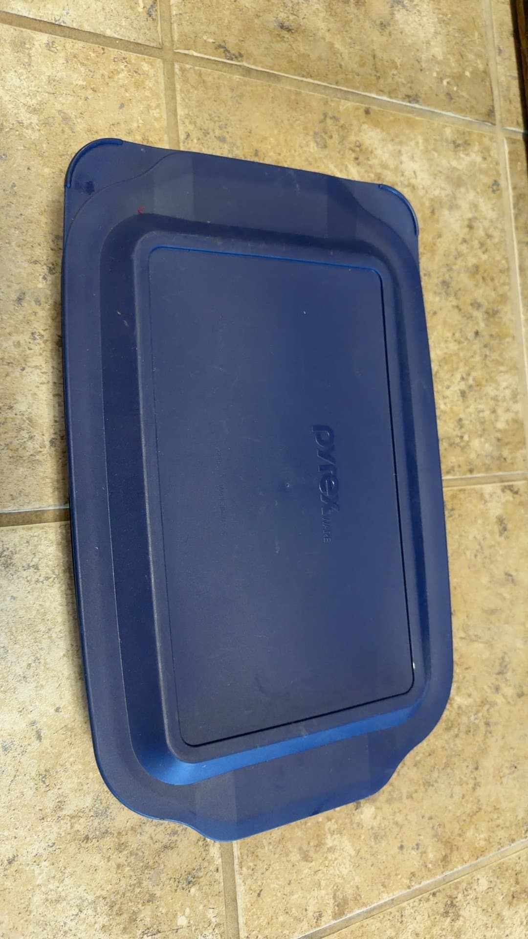 Pyrex 233-PC Blue Plastic Replacement Lid - Image 1