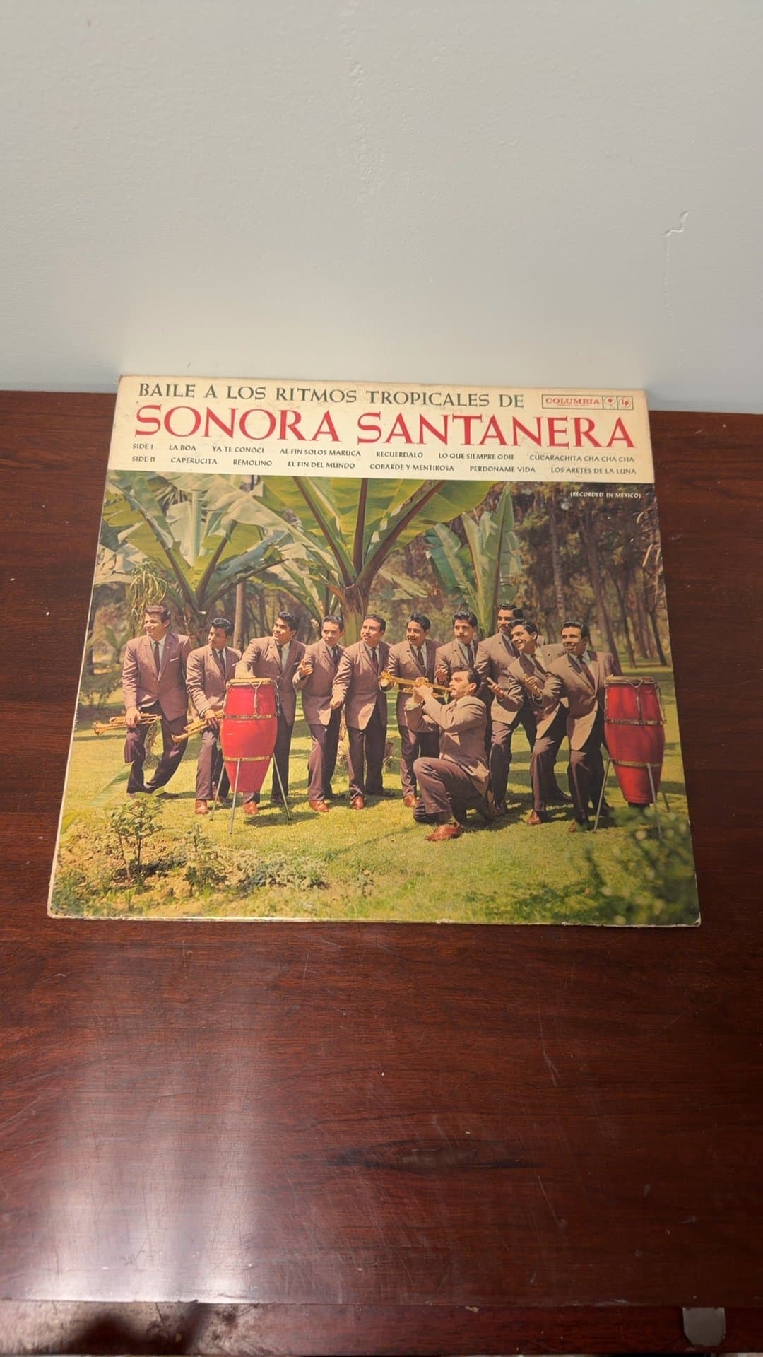 Sonora Santanera Vinyl Record - Baile a los Ritmos Tropicales - Image 1
