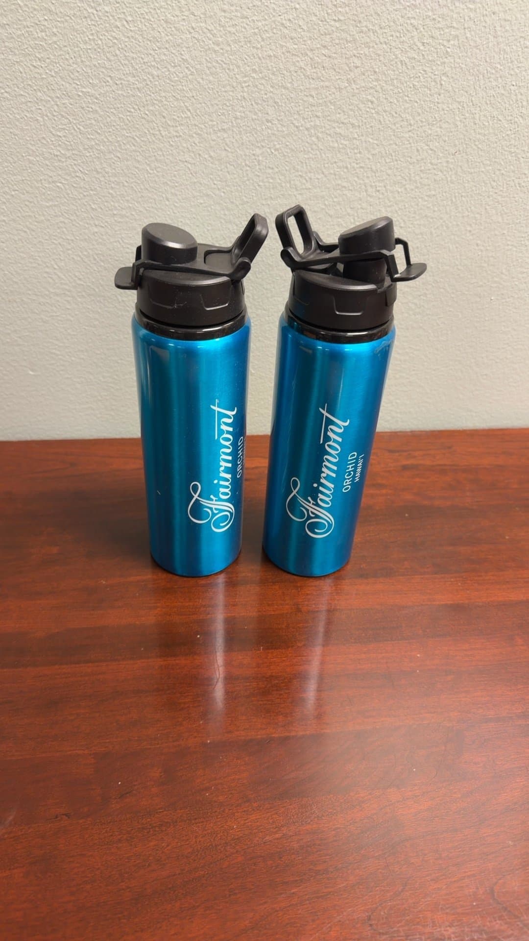 Fairmont Orchid Hawaii Water Bottles - Image 1