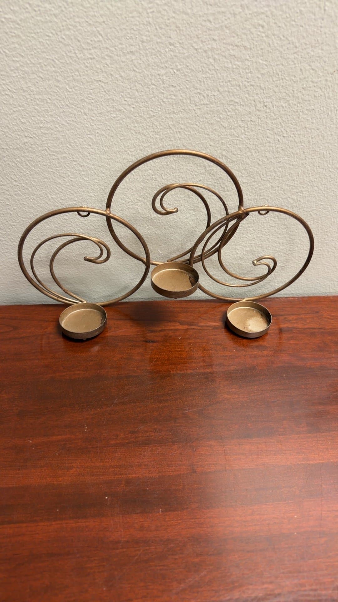 Decorative Metal Tealight Candle Holder - Image 1
