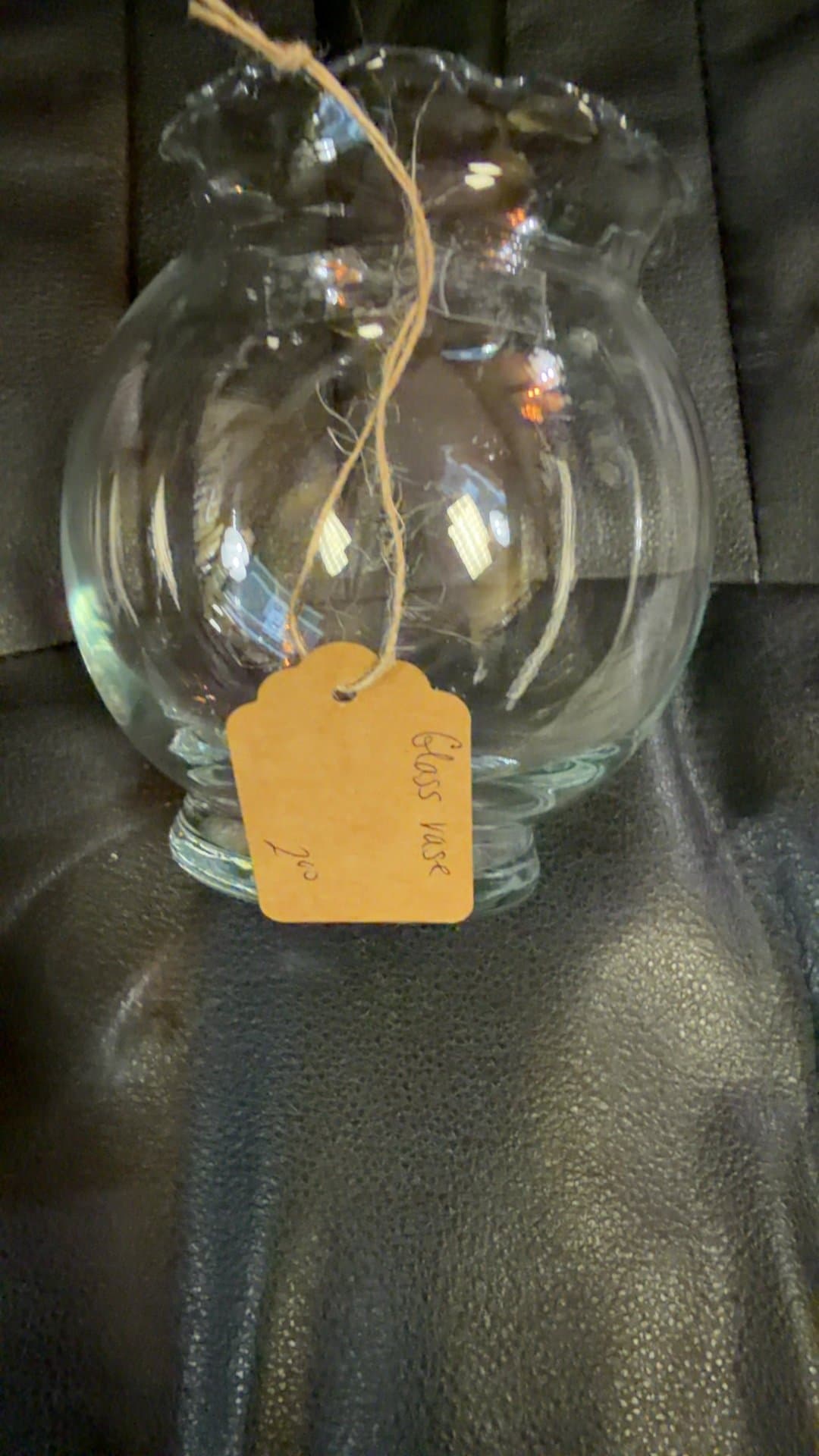 Clear Glass Vase - Image 1