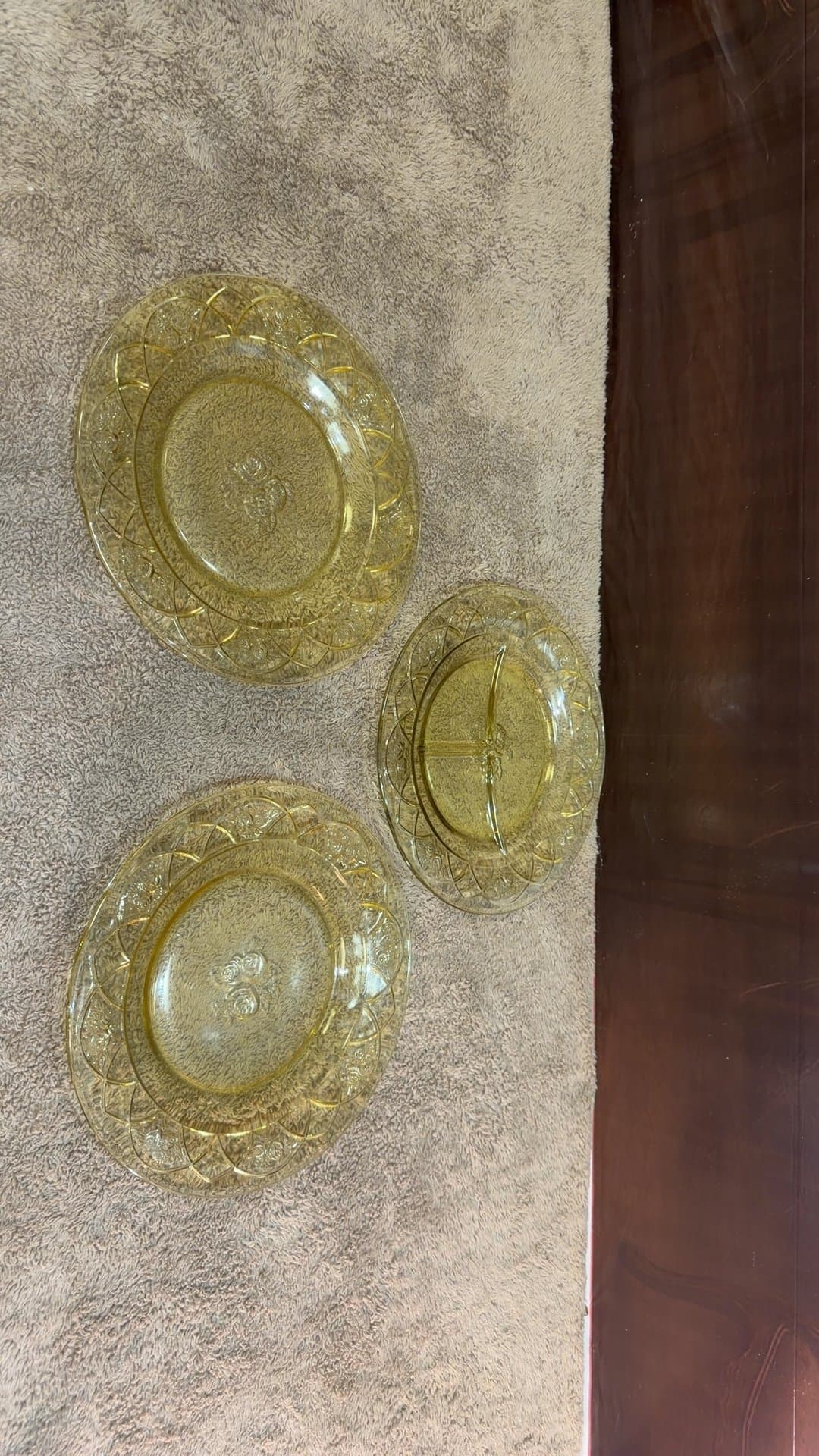 Vintage Federal Glass Rose Cameo Yellow Depression Glass Plates Set of 3 - Image 1