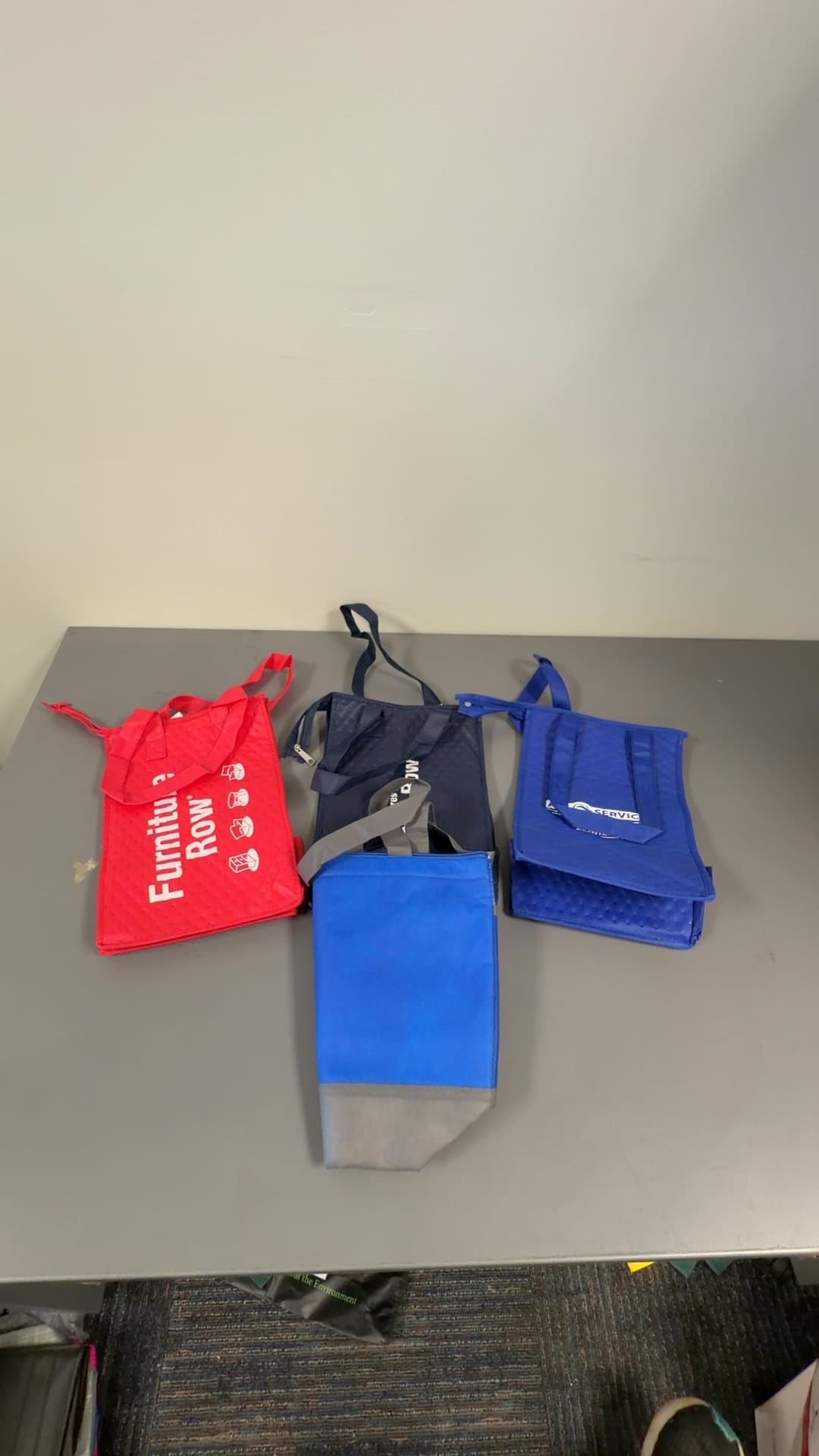 Lot of Insulated Promotional Cooler Tote Bags - Image 1