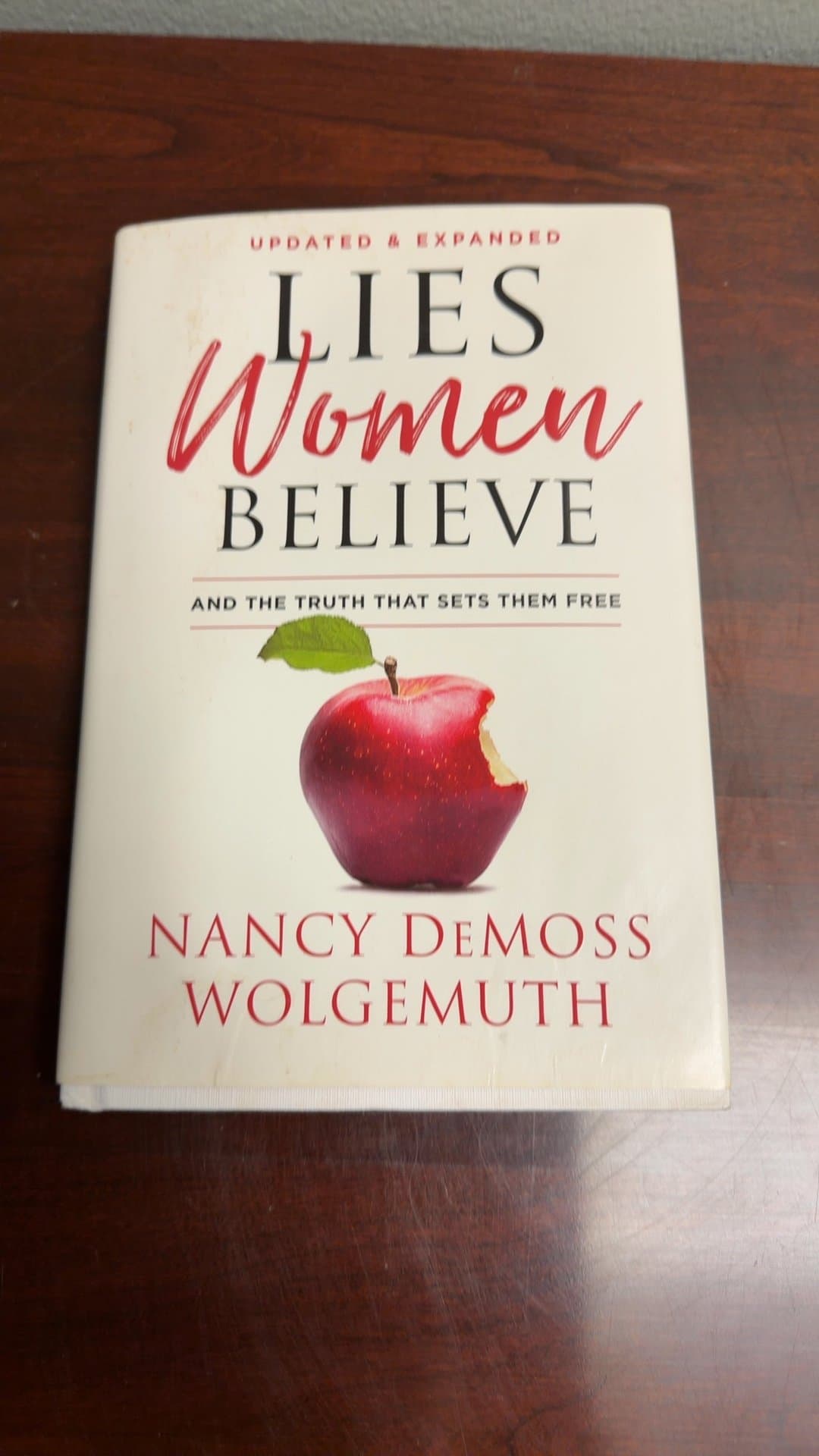 Lies Women Believe: And the Truth that Sets Them Free - Image 1