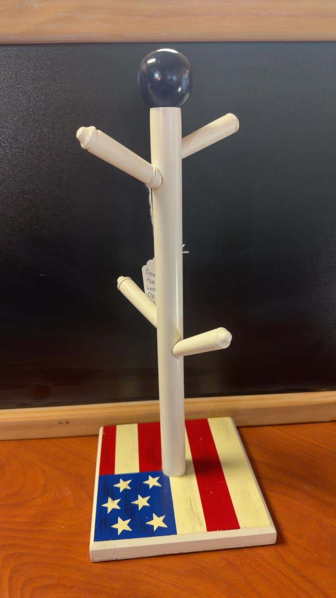 Americana Themed Wooden Mug Tree - Image 1