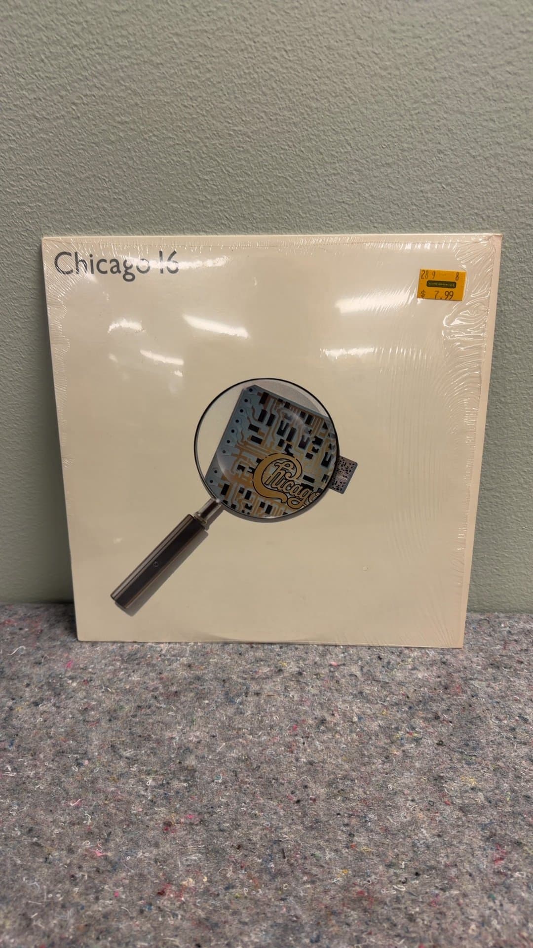 Chicago 16 Vinyl Record - Image 1