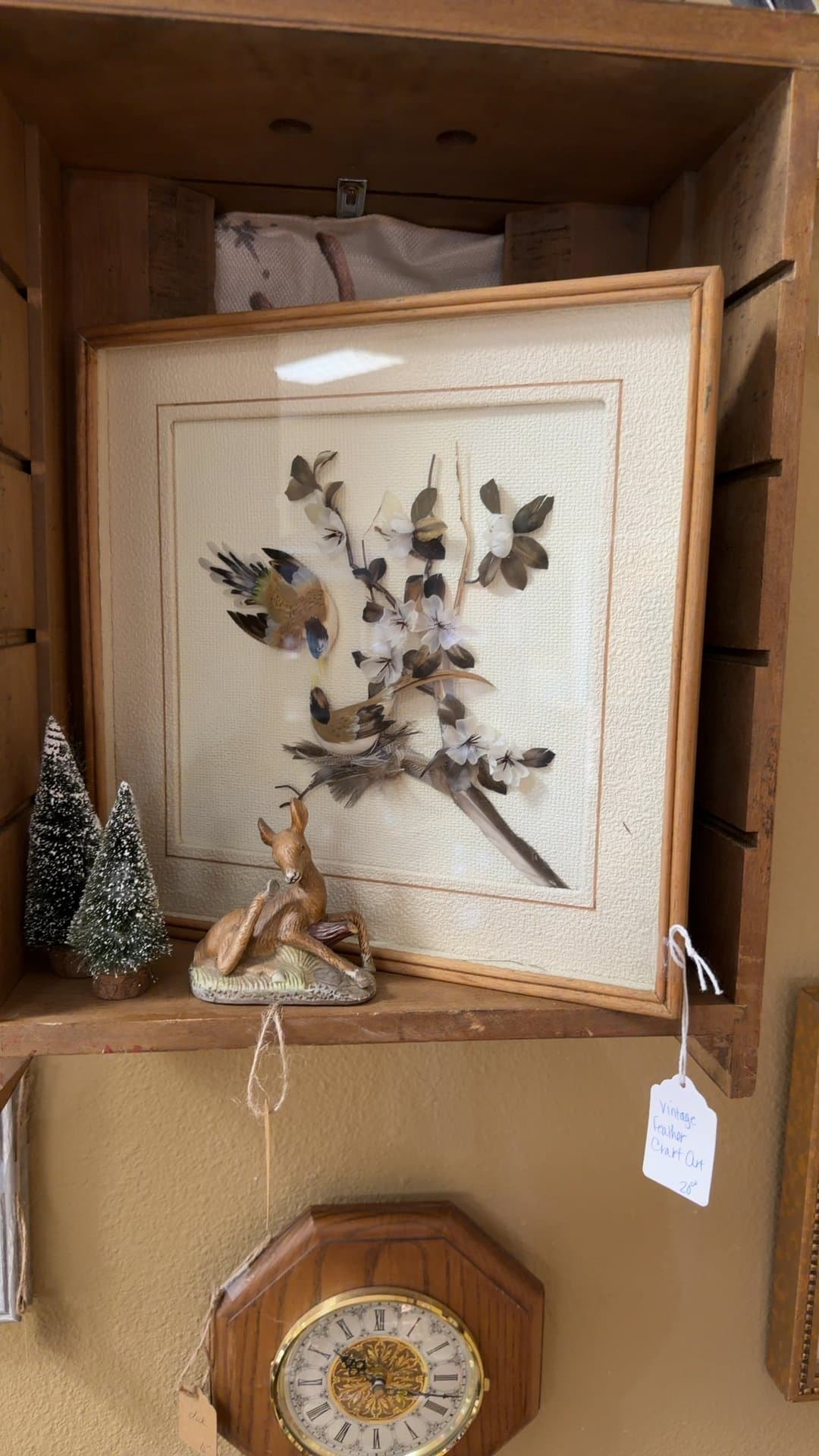 Vintage Feather Craft Art - Image 1