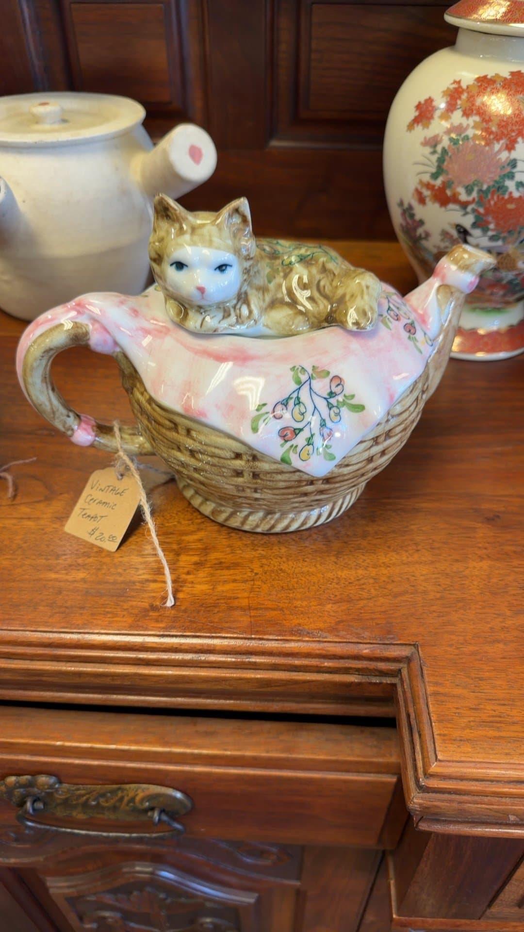 Vintage Ceramic Cat Teapot - Image 1