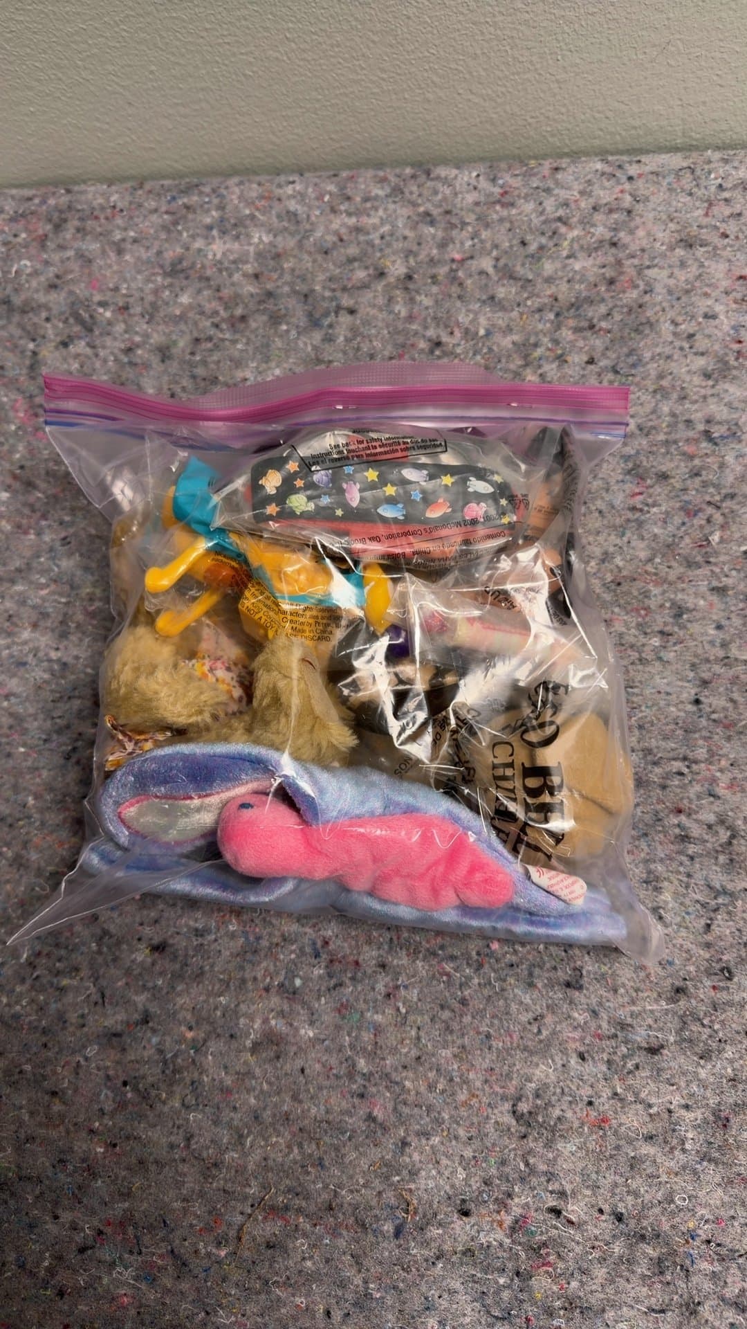 Assorted Plush Toys in Ziploc Bag - Image 1