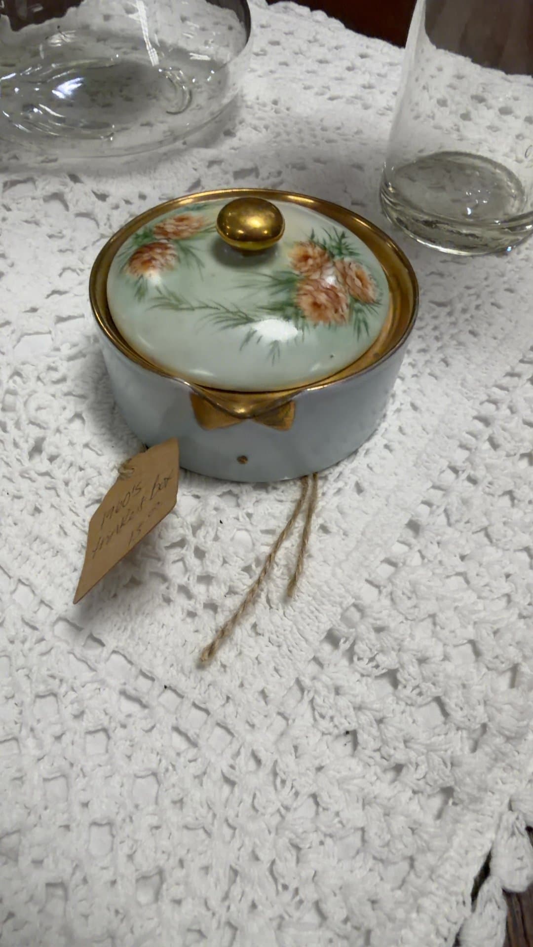 1960s Hand-Painted Ceramic Trinket Box - Image 1
