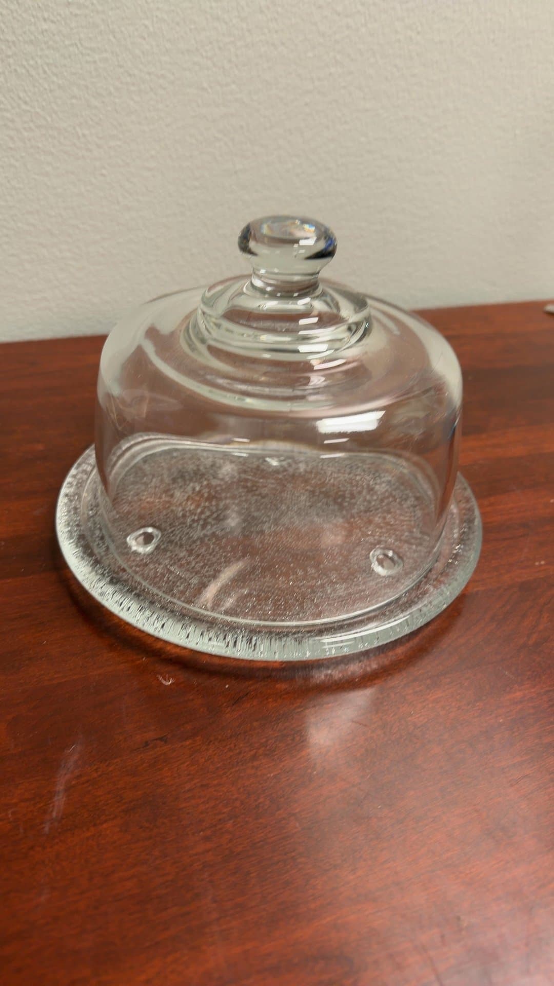 Glass Cheese Dome with Plate - Image 1