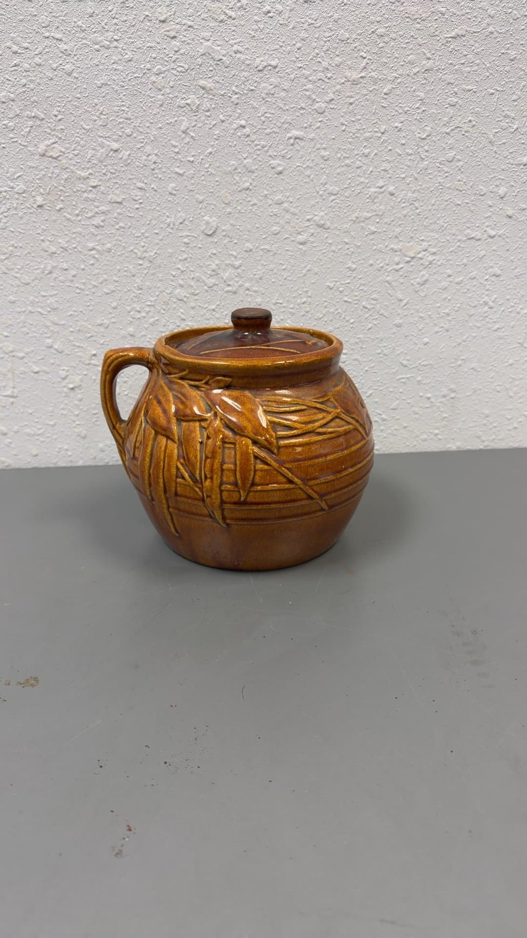 Vintage McCoy Pottery Bamboo Pattern Lidded Bean Pot - Image 1