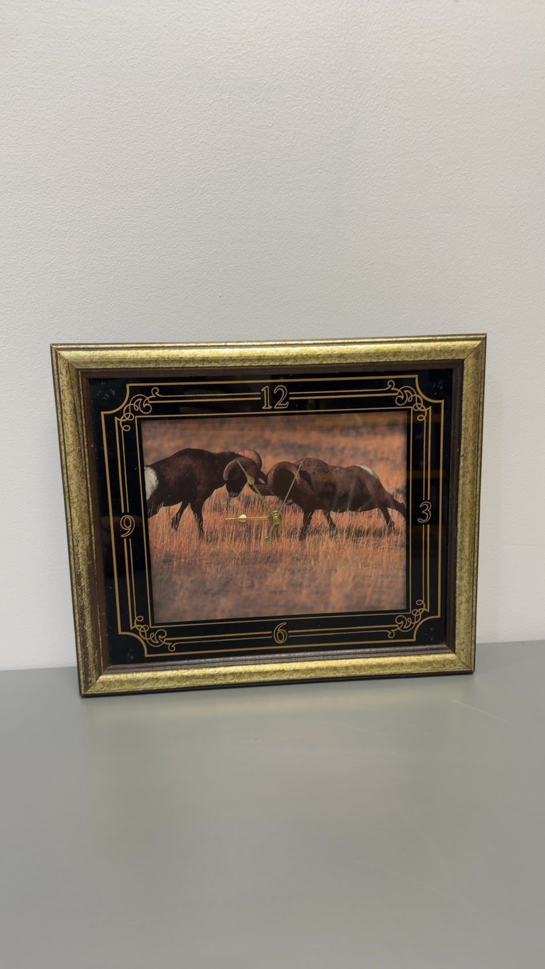 Vintage Stive's Clock Corp. Bighorn Sheep Framed Wall Clock - Image 1
