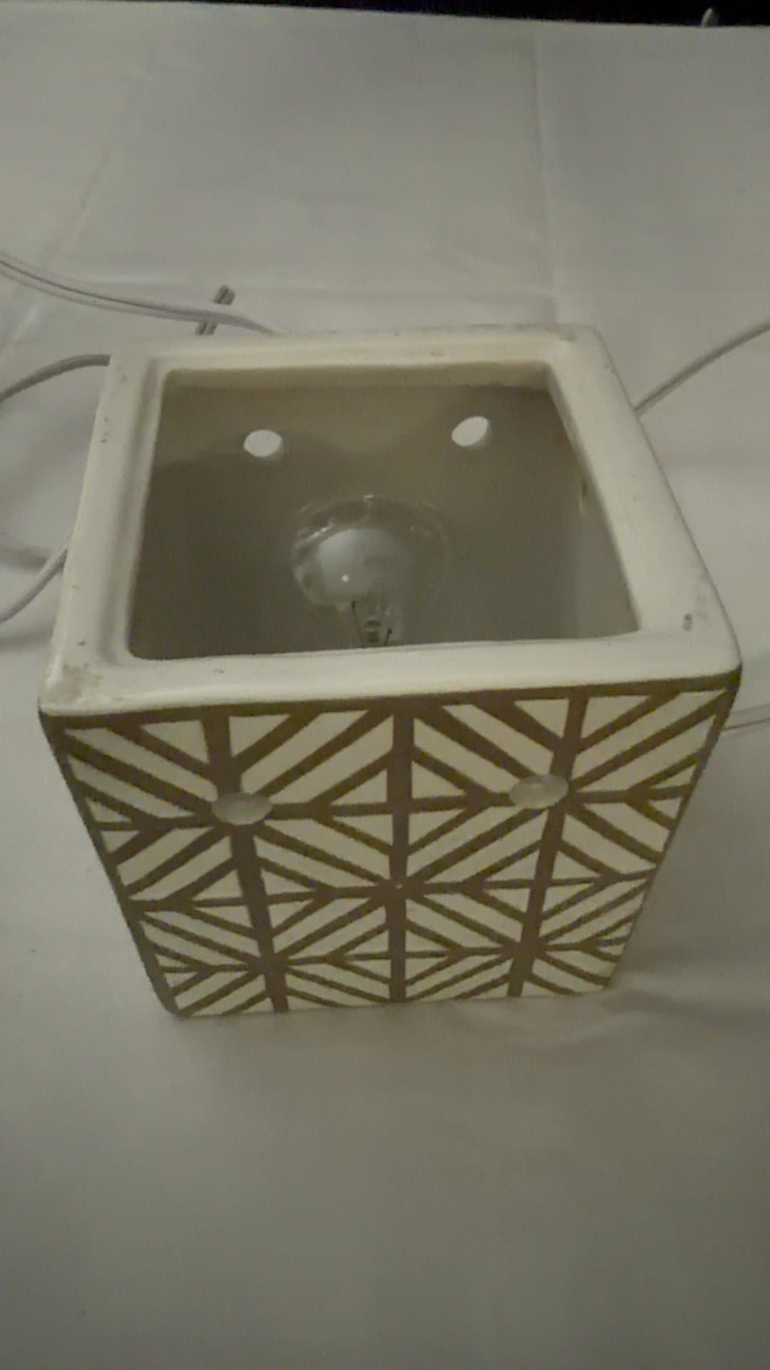 Electric Wax Warmer - Image 1