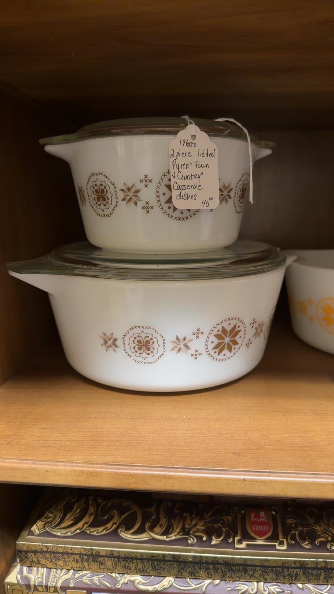 1960s Pyrex 'Town & Country' Lidded Casserole Dishes - Image 1
