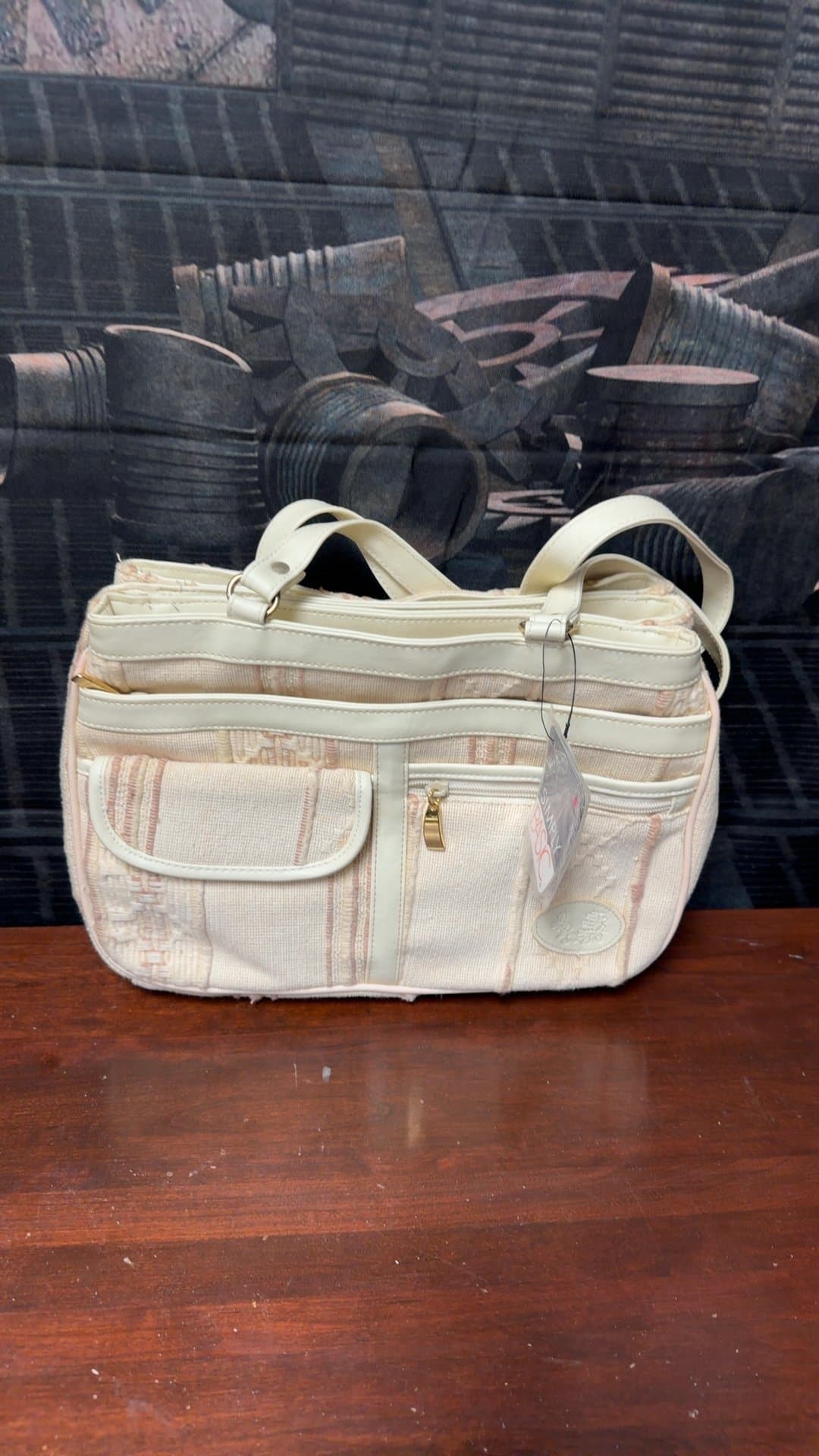 Simply Basic Beige Handbag - Image 1