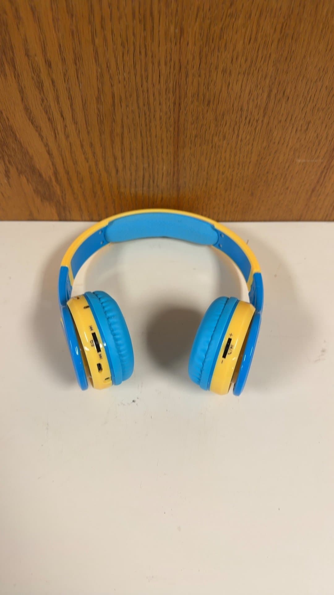Ontixo KB-2000 Wireless Kids Headphones - Image 1