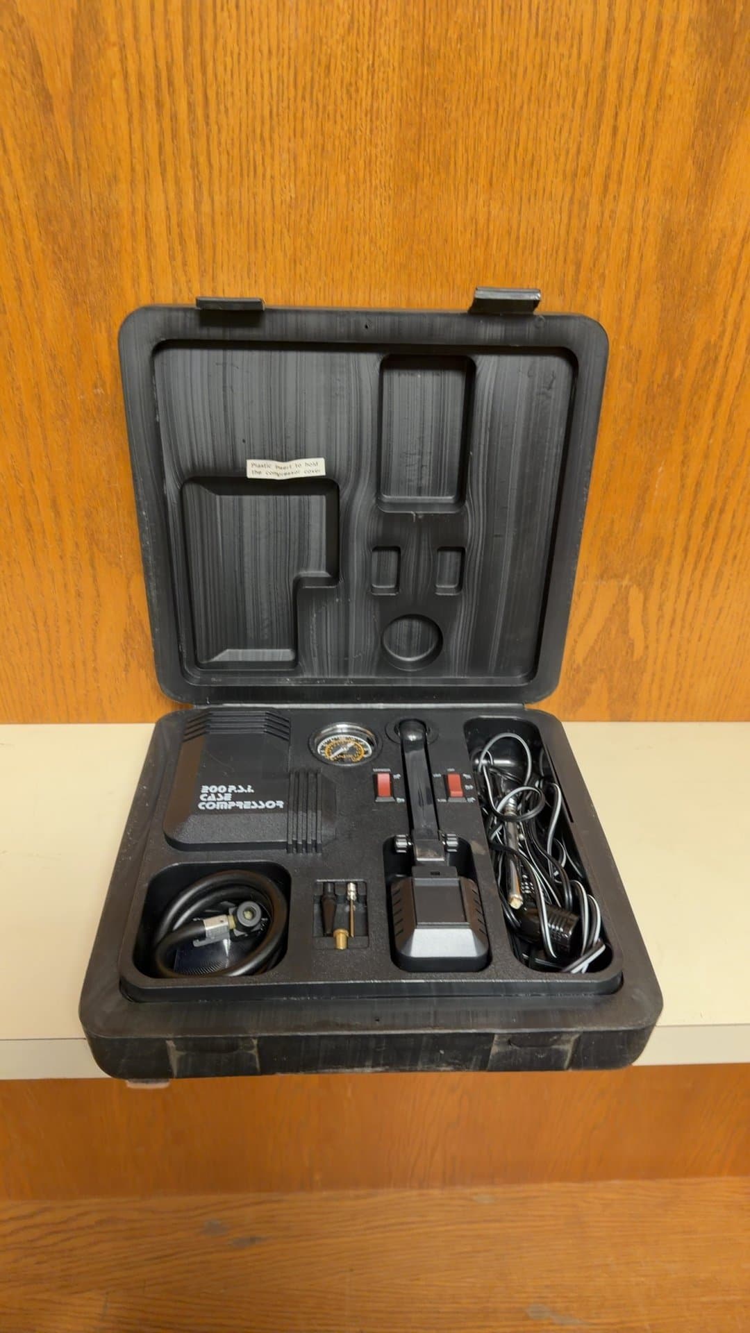 Good Hope 200 PSI Case Compressor - Image 1
