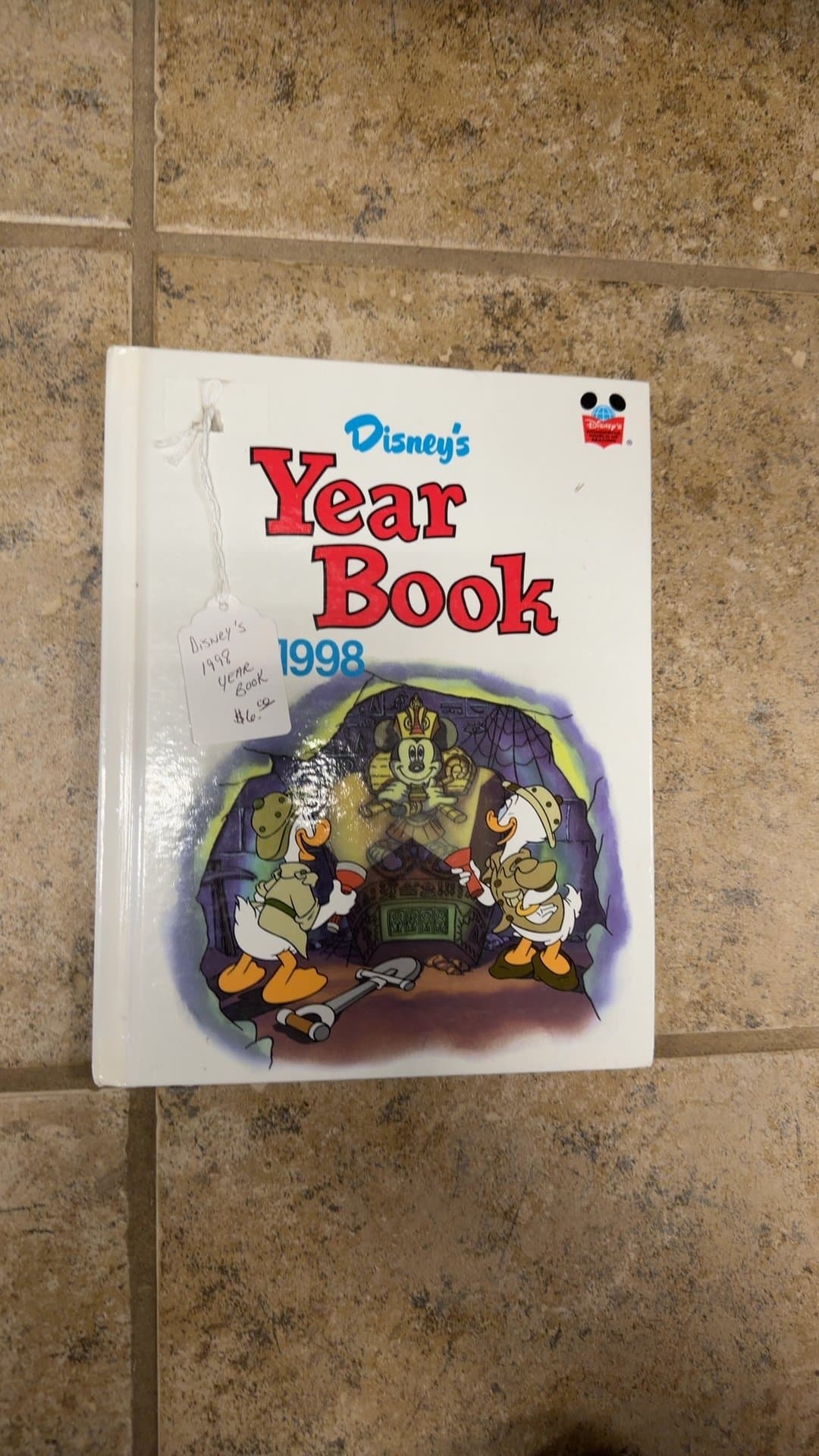 Disney's Year Book 1998 - Image 1