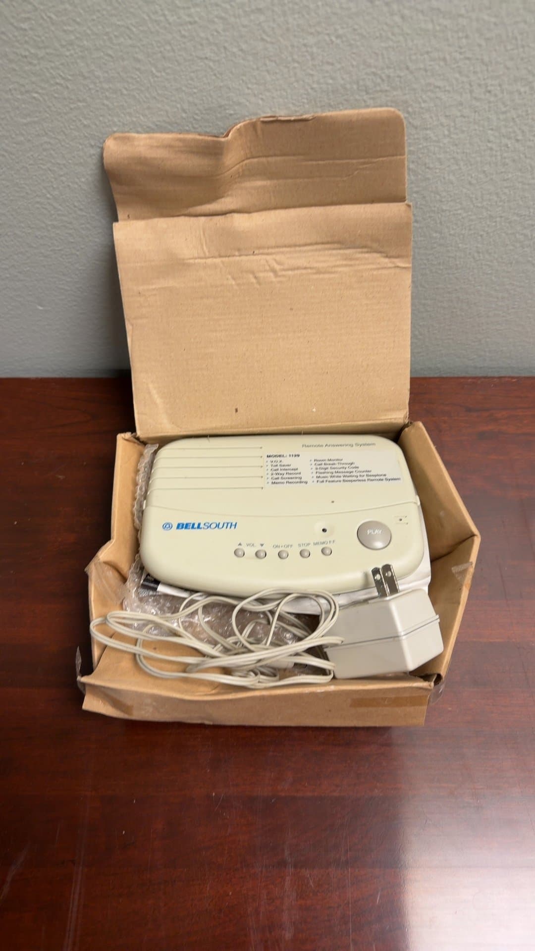 BellSouth Micro Answering Machine Model 1129 - Image 1