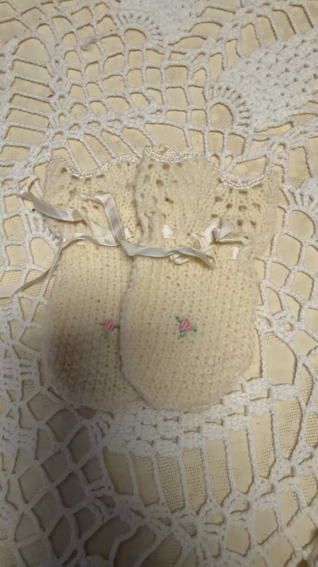 Vintage Hand-Knit Baby Mittens - Image 1