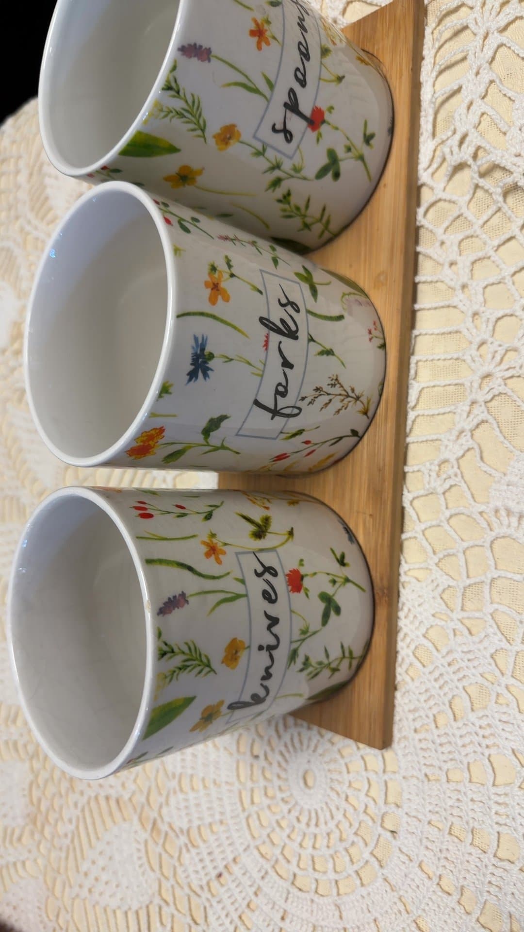 OrlyMaison Ceramic Utensil Holder Set - Image 1
