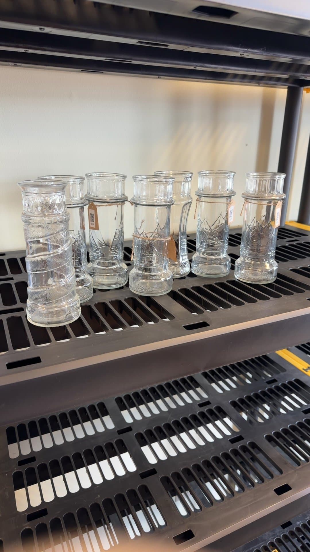 Red Lobster Glass Mugs - Image 1
