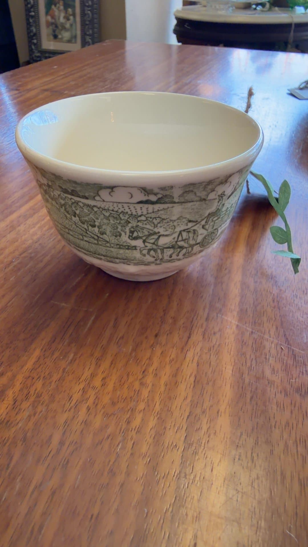 1980s Homer Laughlin 'Pastoral' Pattern Bowl - Image 1