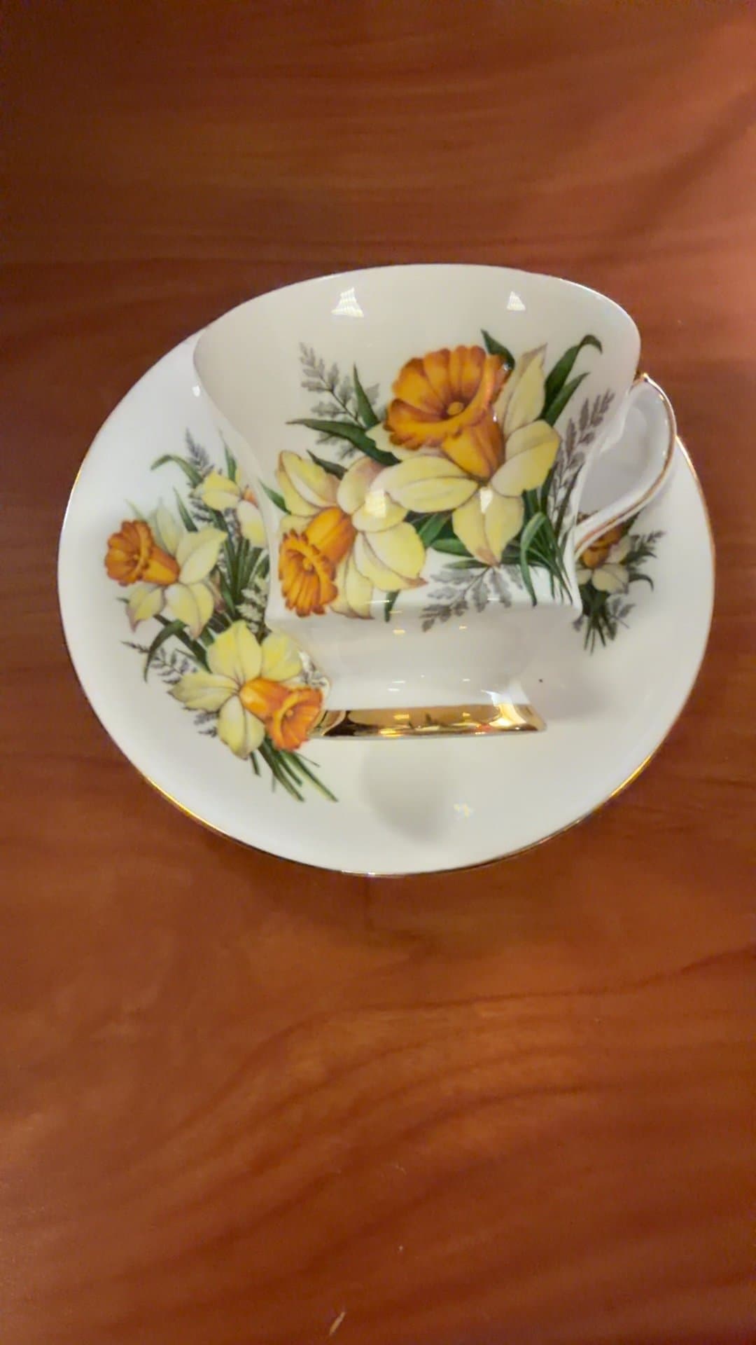 Royal London Bone China Teacup and Saucer Set - Image 1