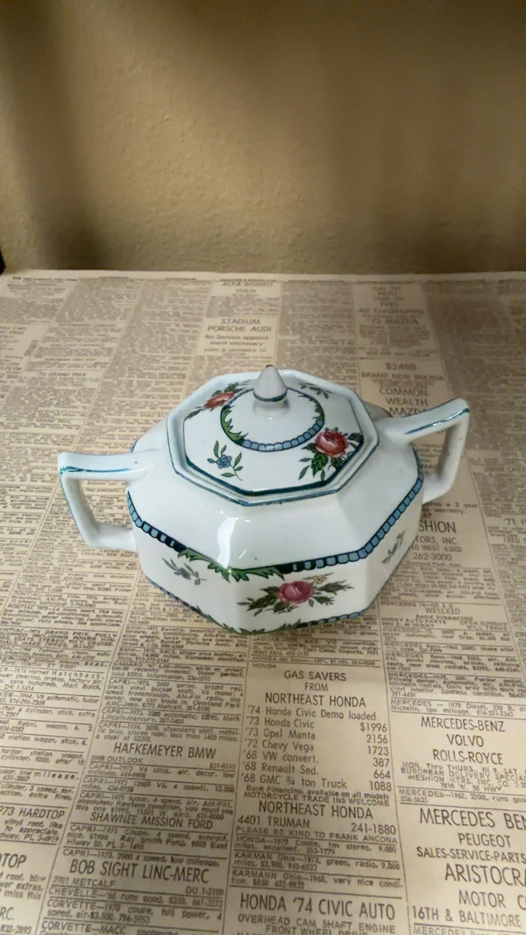 Wood & Sons England Ceramic Sugar Bowl - Image 1