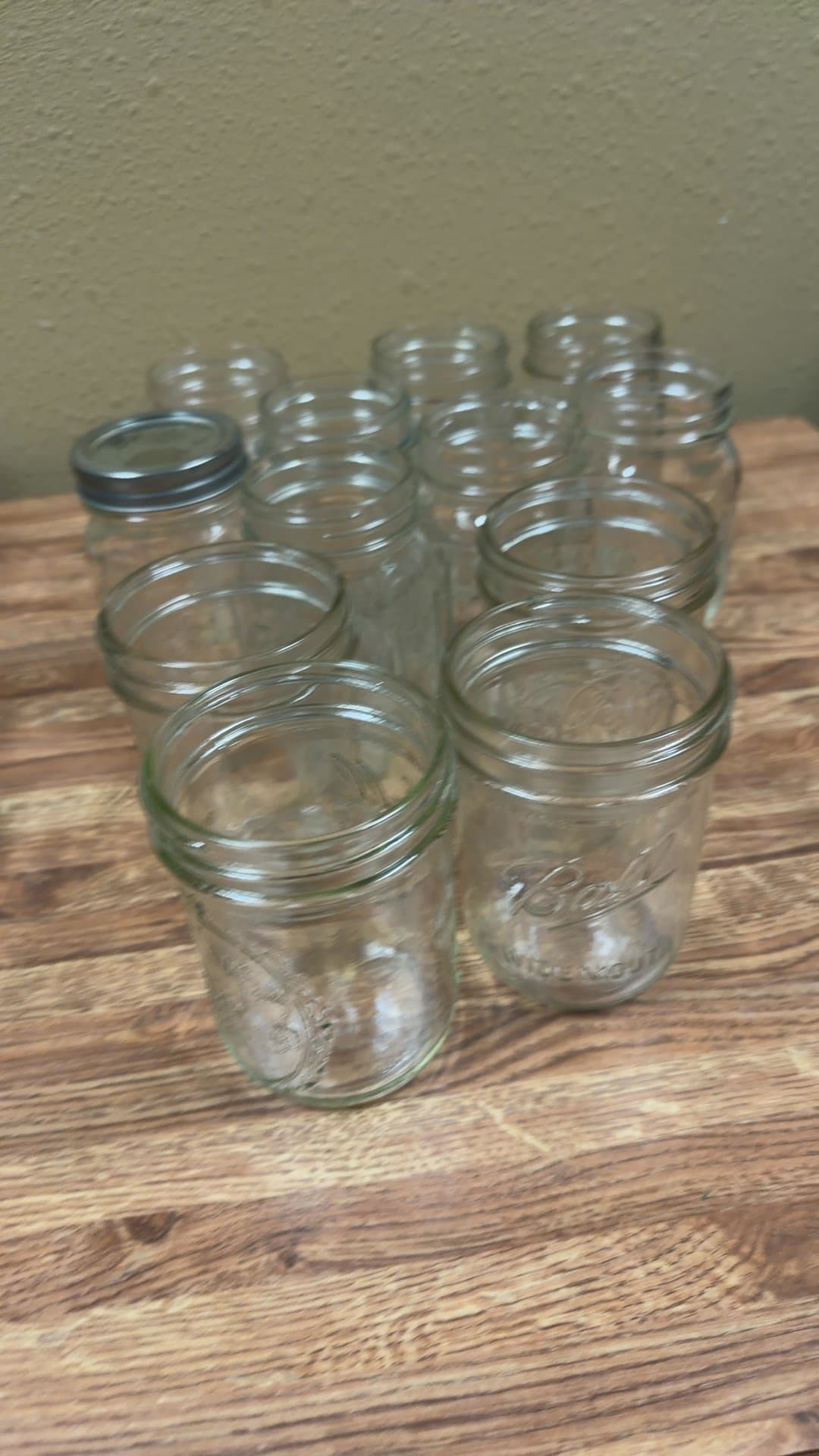 12-Ball Quilted crystal Jelly Jars Mason Jars 4 wide mouth, 8 regular - Image 1