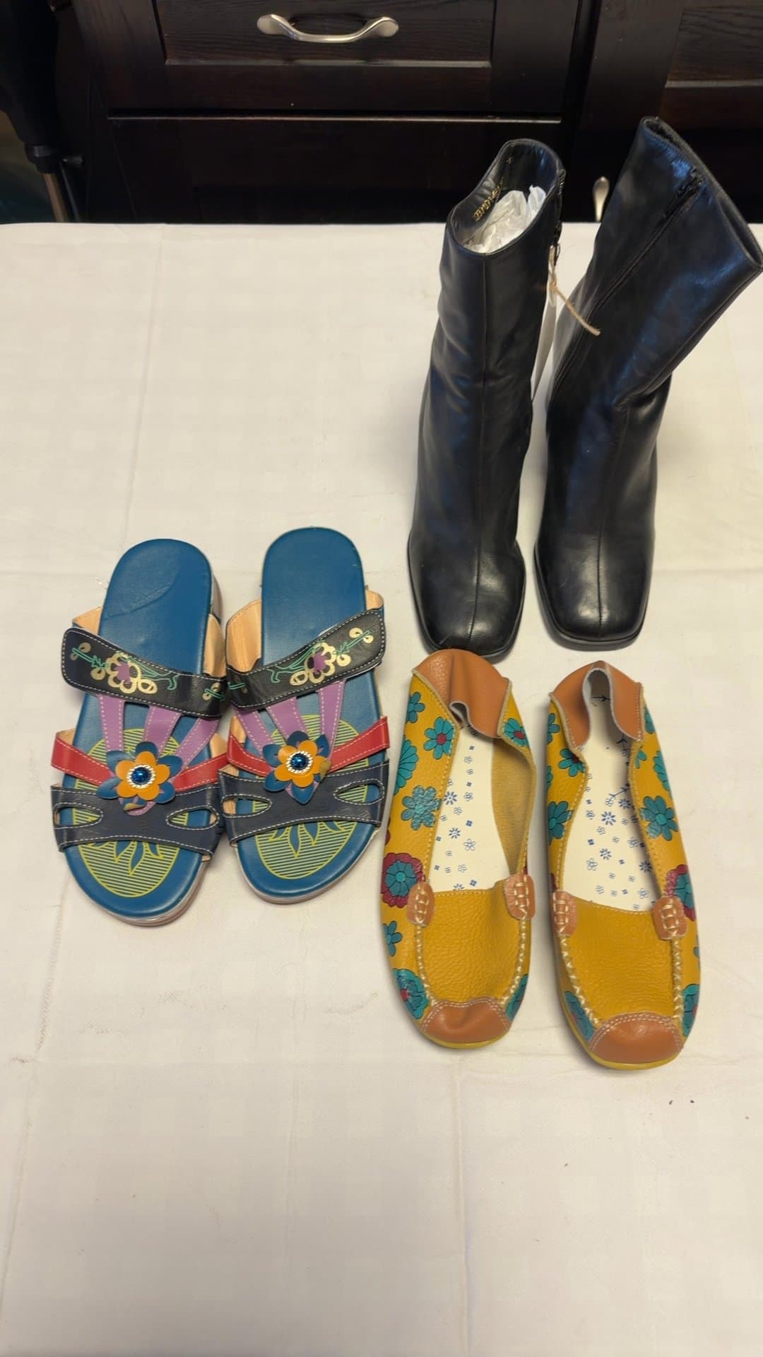 Assorted Women's Footwear Collection size 8.5 - Image 1
