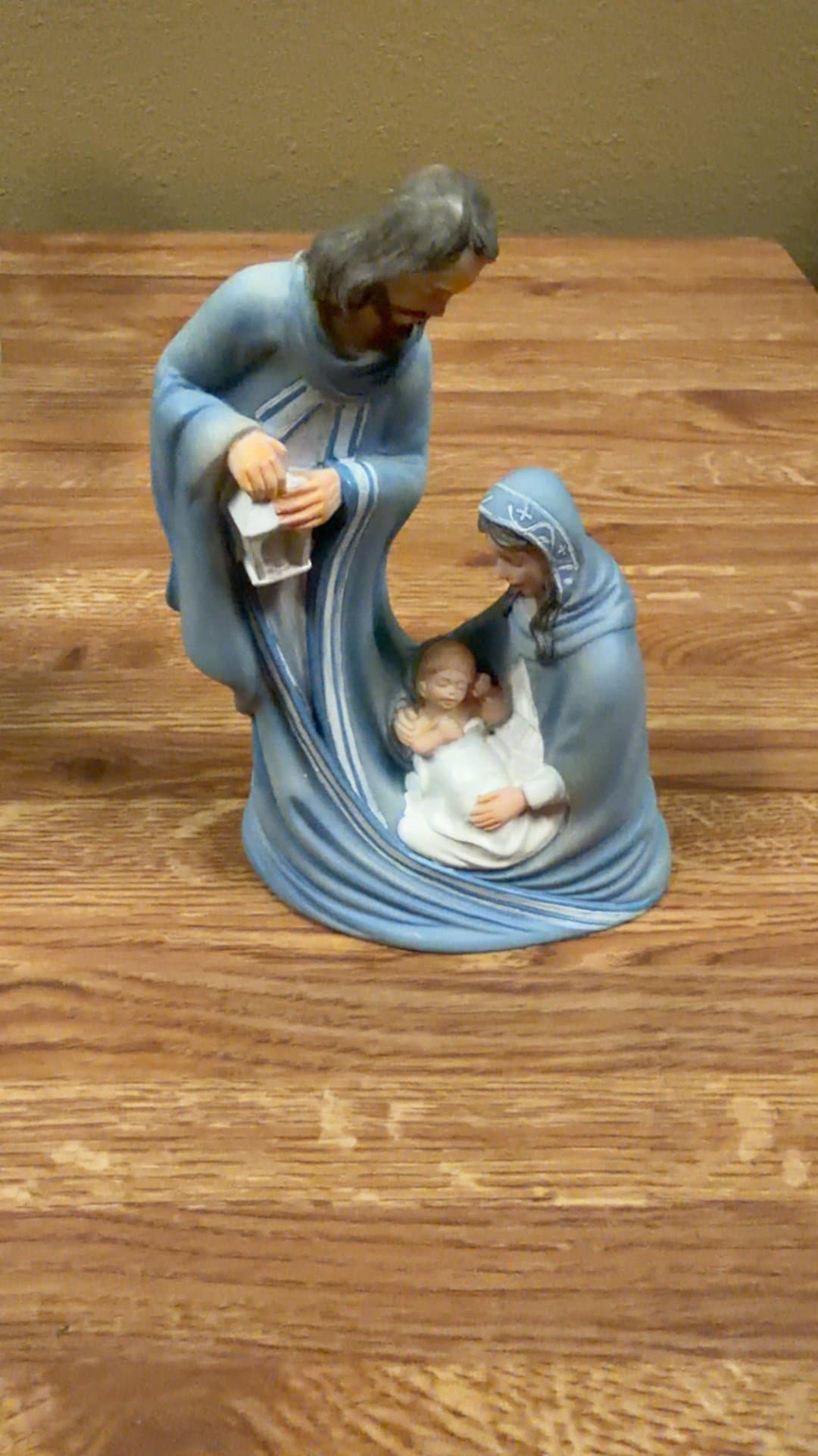 Molded Resin Holy Family Nativity Figurine - Image 1