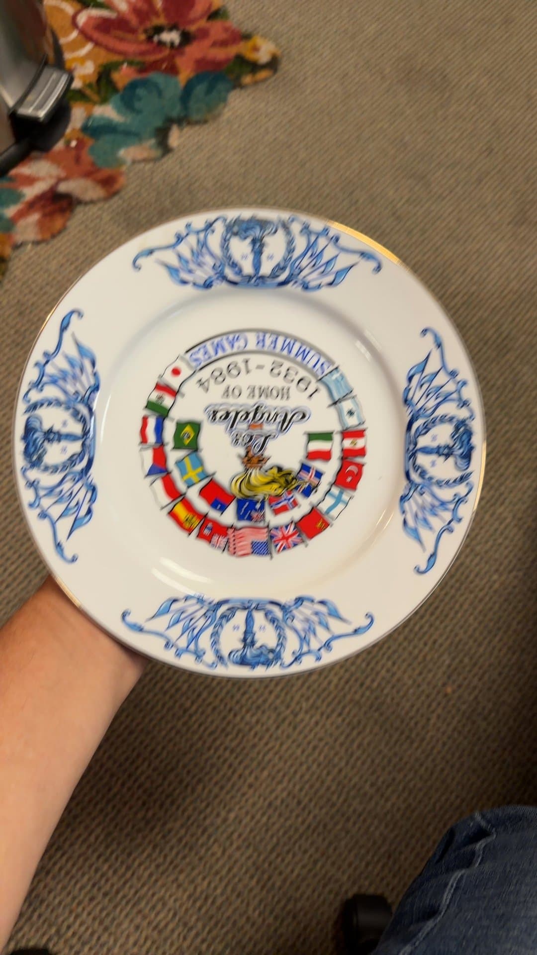 Los Angeles Summer Games Commemorative Plate - Image 1