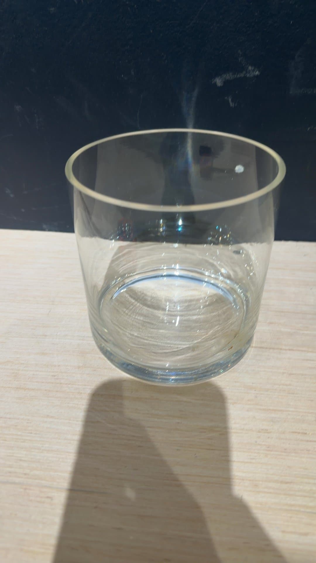 Clear Glass Vase - Image 1