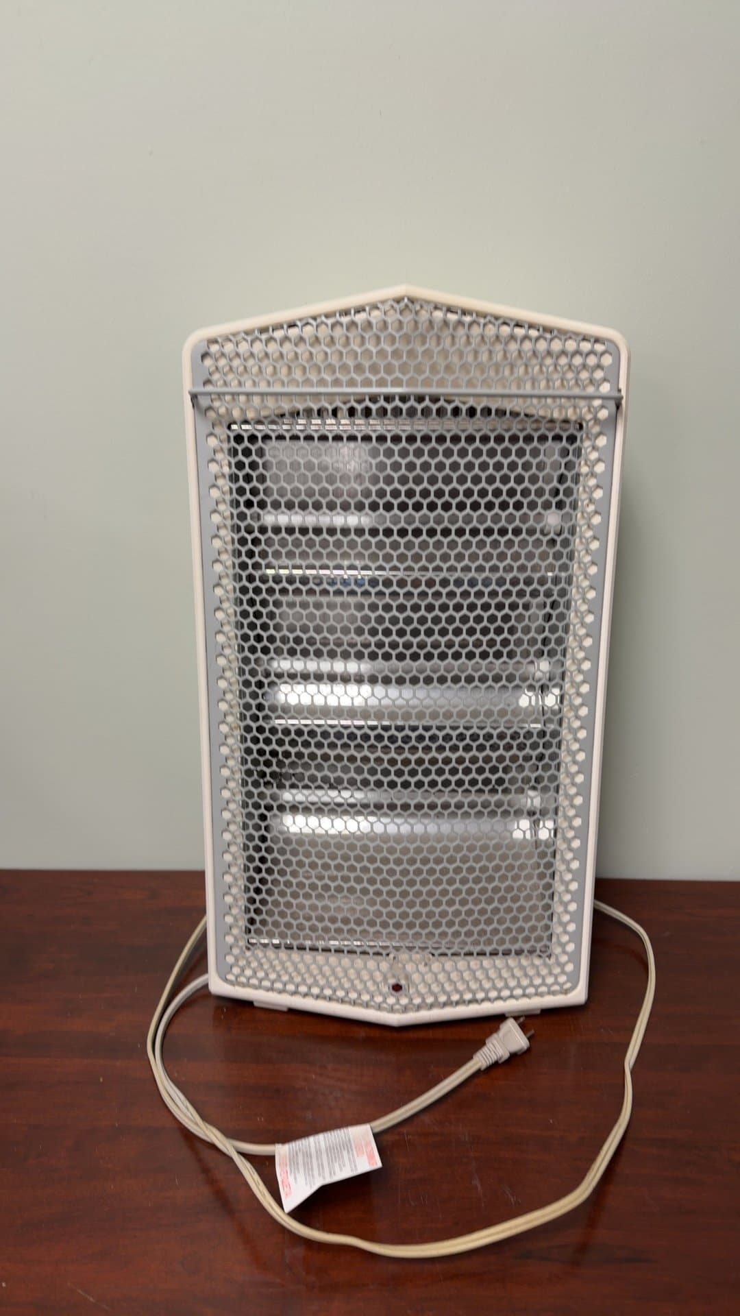 Quartz Heater Model PSH2003AWW - Image 1