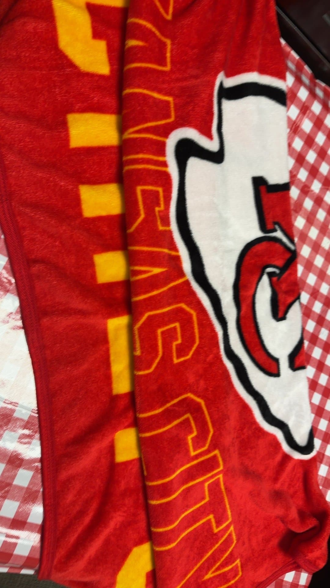 The Northwest Group Kansas City Chiefs Plush Throw Blanket - Image 1
