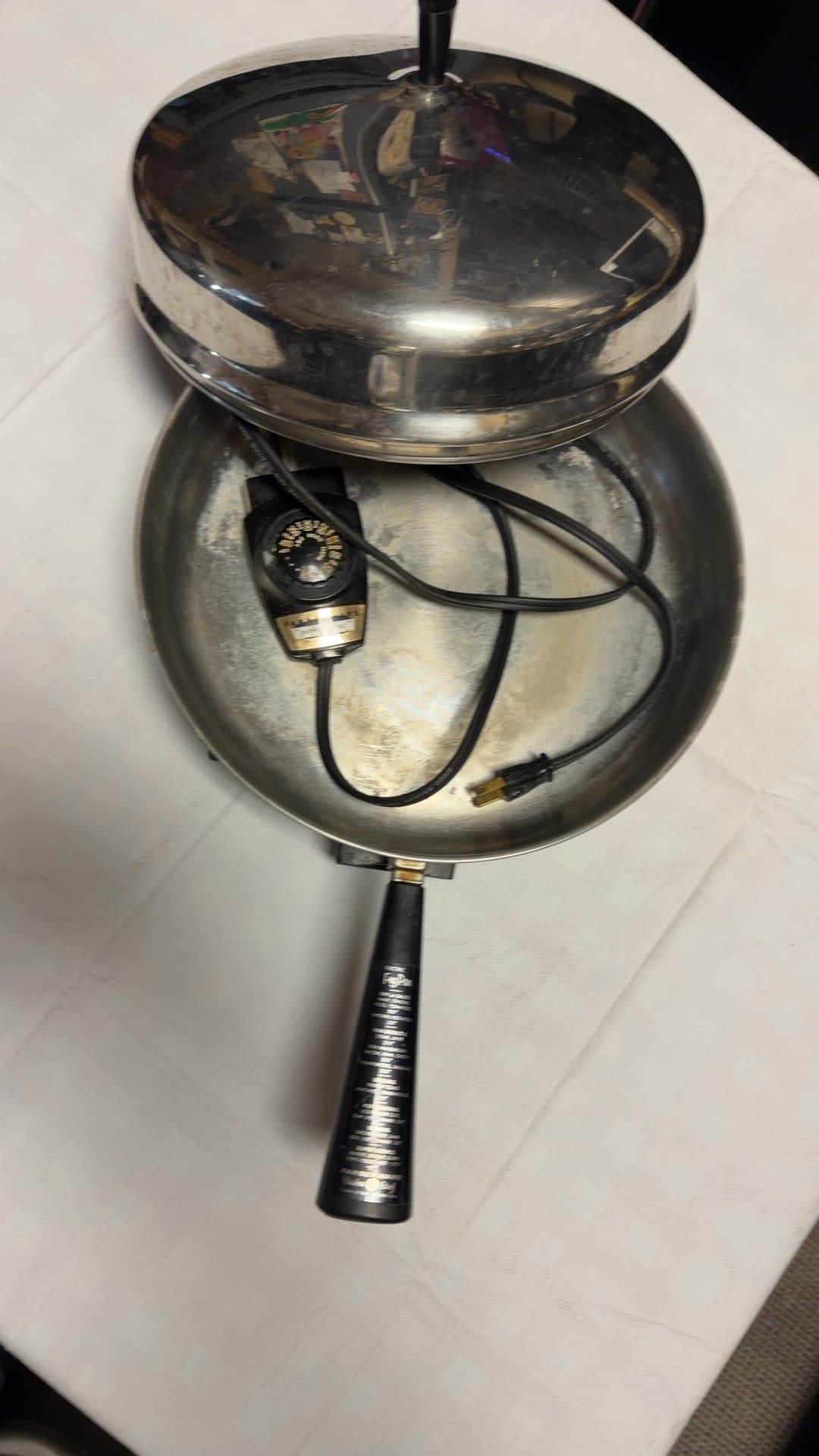1960's-70's Farberware Electric Fry Pan - Image 1