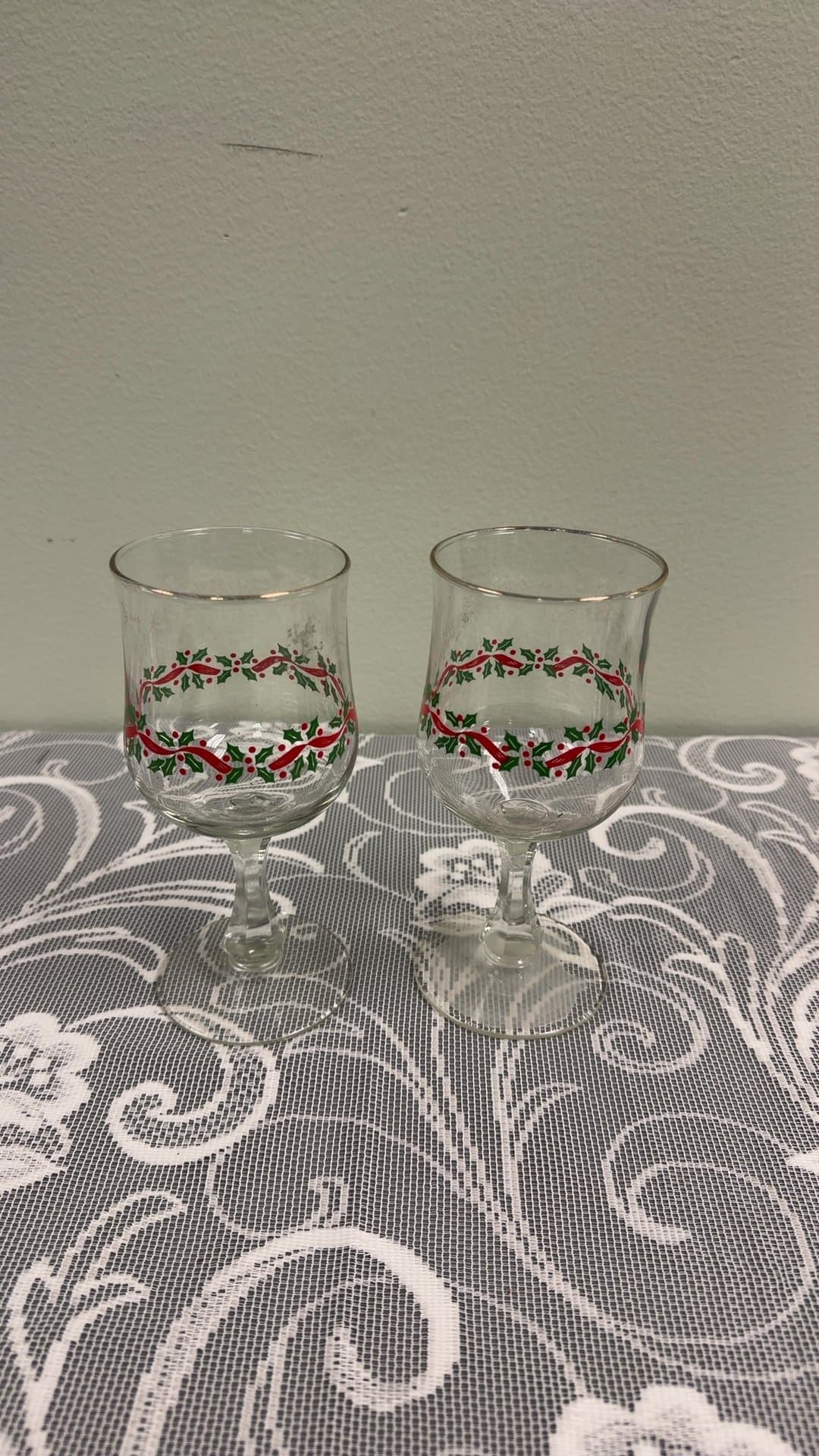 Vintage Christmas Holly Ribbon Wine Glasses, Set of 2 - Image 1