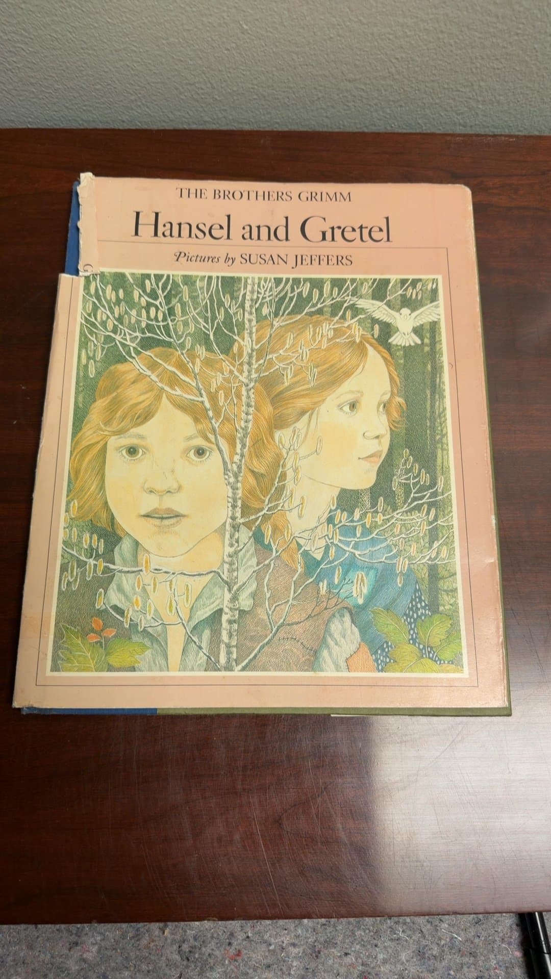 Hansel and Gretel by The Brothers Grimm, Illustrated by Susan Jeffers - Image 1