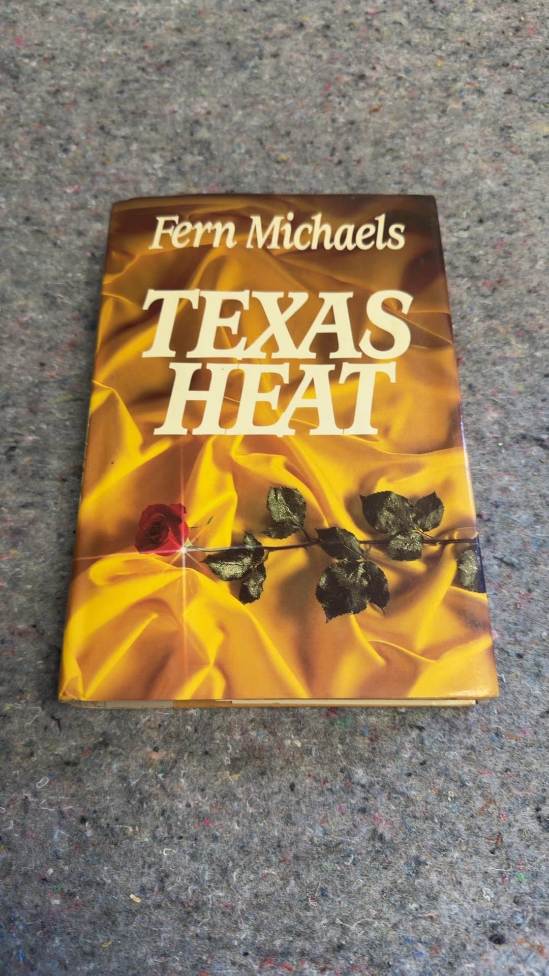 Texas Heat by Fern Michaels - Image 1