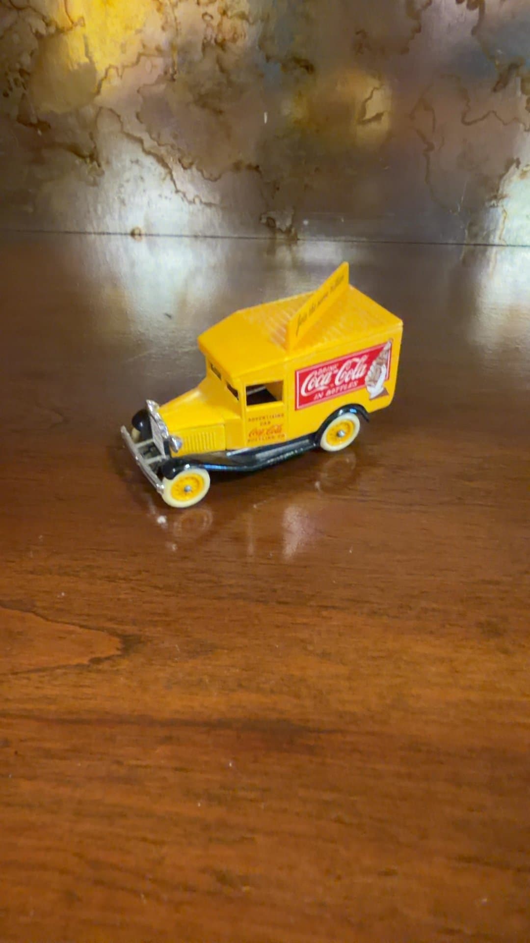 Corgi Coca-Cola Delivery Model Car - Image 1