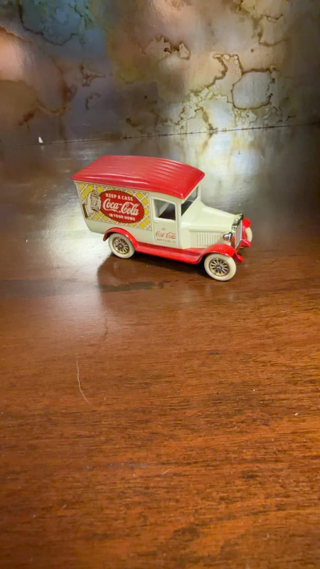 Coca-Cola Diecast Model Delivery Truck - Image 1