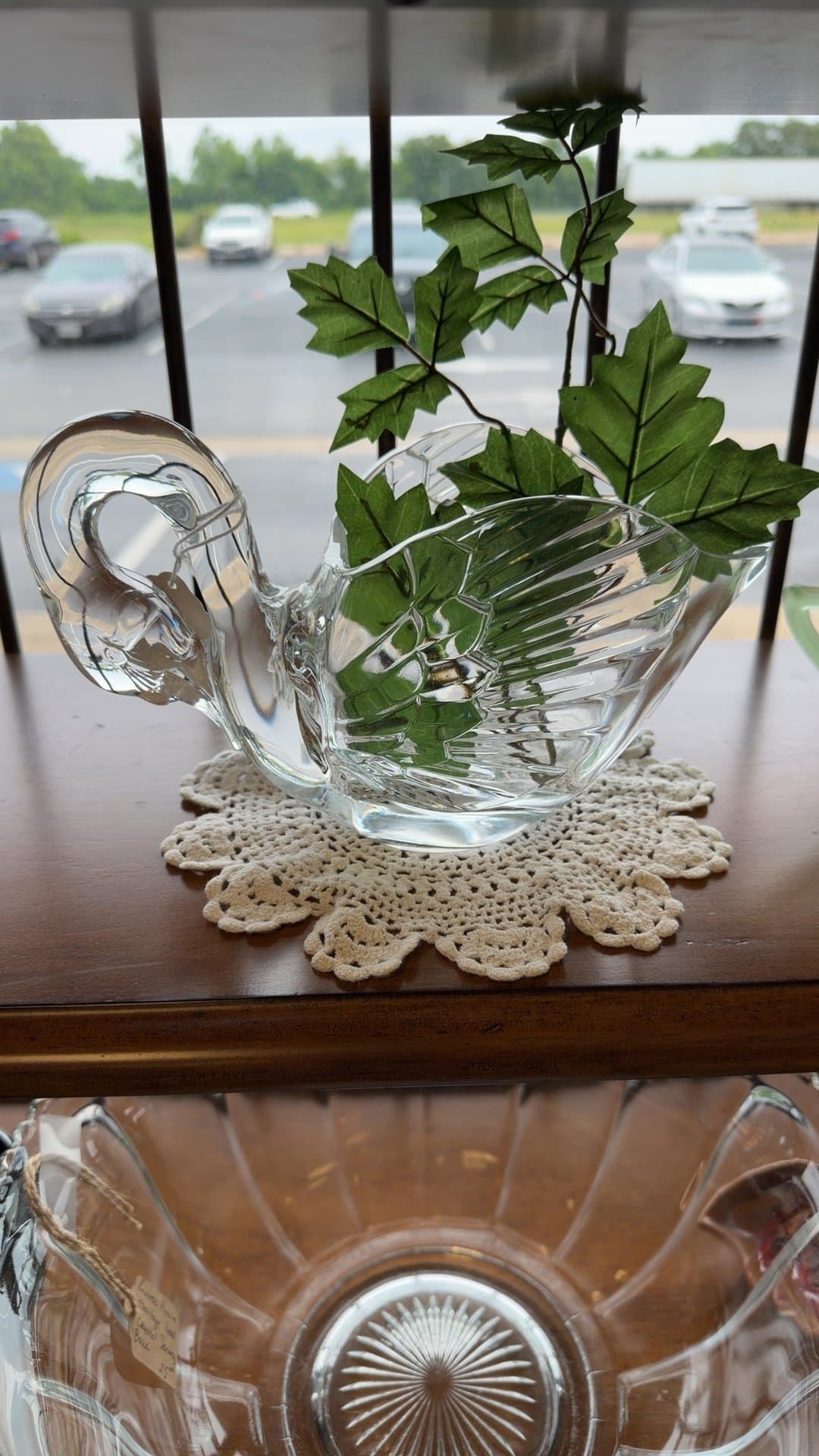 Glass Swan Centerpiece - Image 1