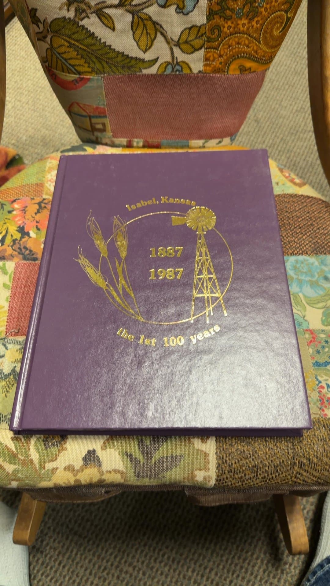Isabel, Kansas Centennial Book 1887-1987 - Image 1
